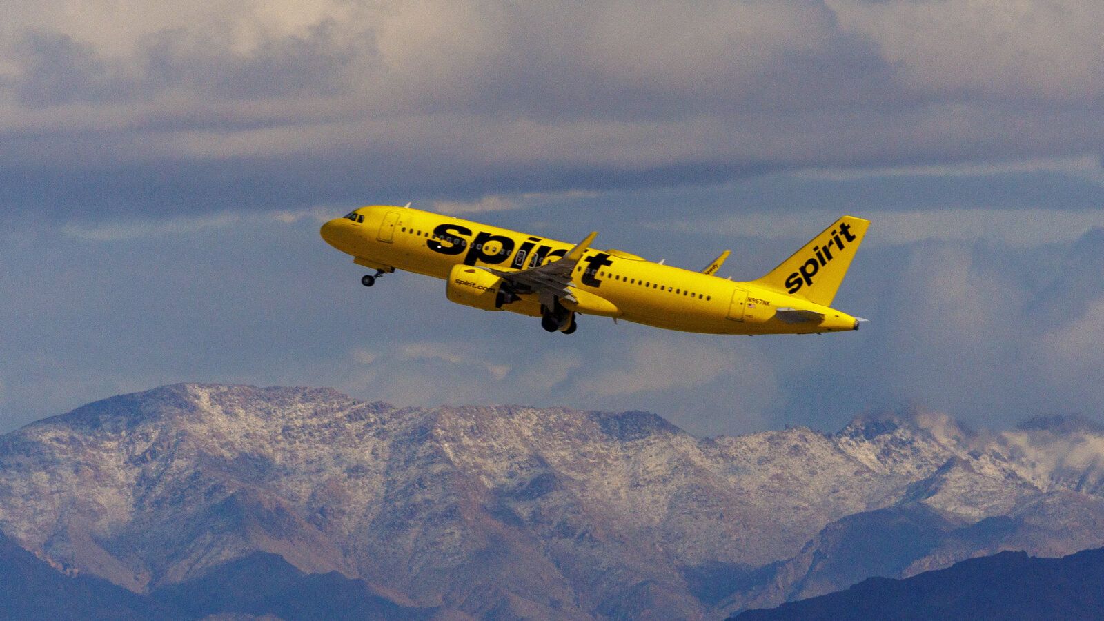 1600x900 Frontier Airlines Offers to Buy Spirit Airlines, Again