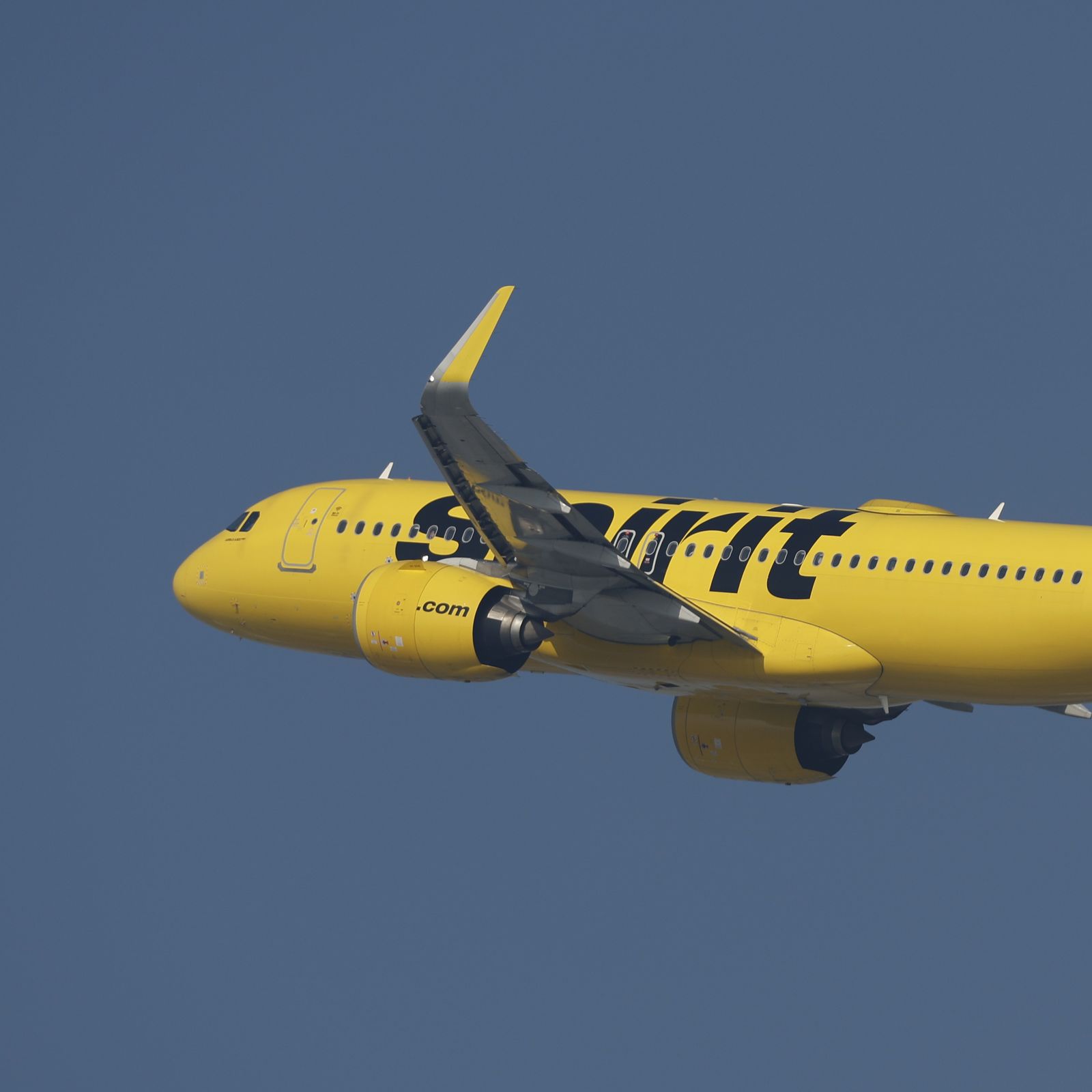 1600x1600 Spirit Airlines dress code bans lewd, obscene clothes, tattoos