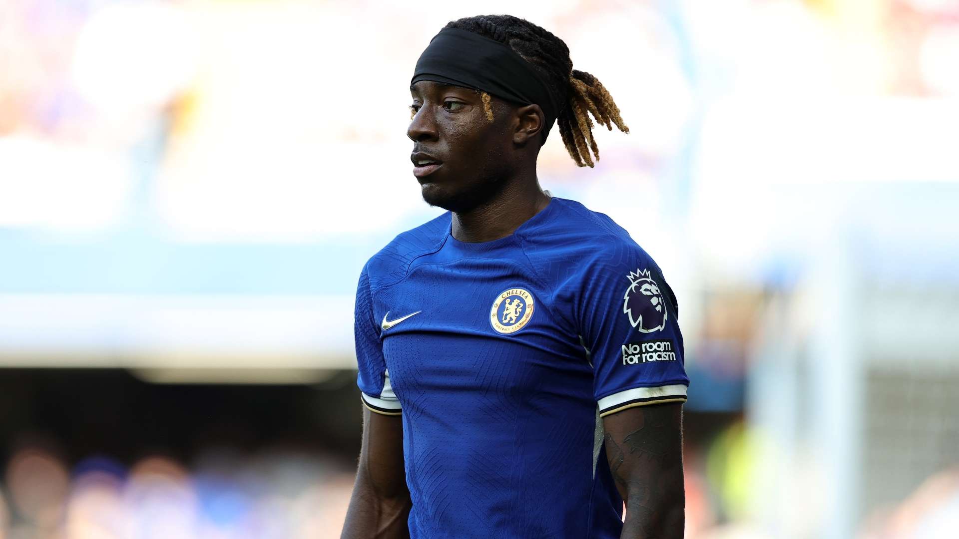 1920x1080 Noni Madueke torn apart for 'absolutely appalling' display at Middlesbrough as Chelsea legend Frank Leboeuf claims struggling winger 'doesn't know what to do with the ball'. Goal.com US