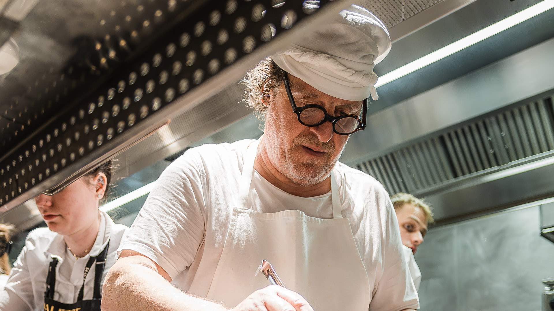 1920x1080 Chef And 'White Heat' Author Marco Pierre White Is Returning To Australia For A Three Day Gold Coast Culinary Residency