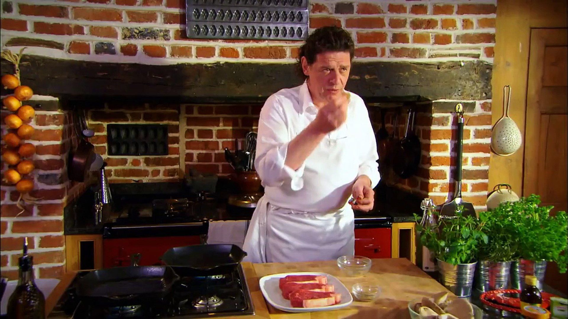 1920x1080 Griddled Steak with Wild Mushrooms Recipe. Marco Pierre White