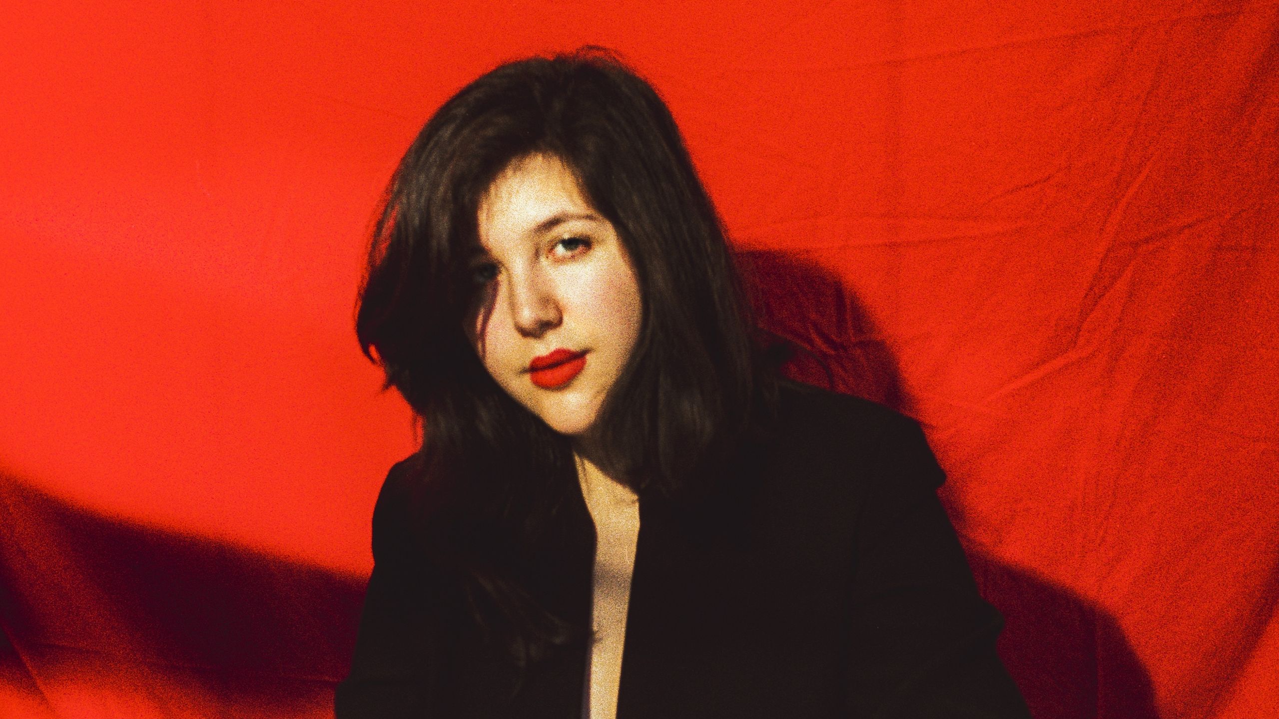2560x1440 Lucy Dacus's New Song Is All About Body Image and Her Moms