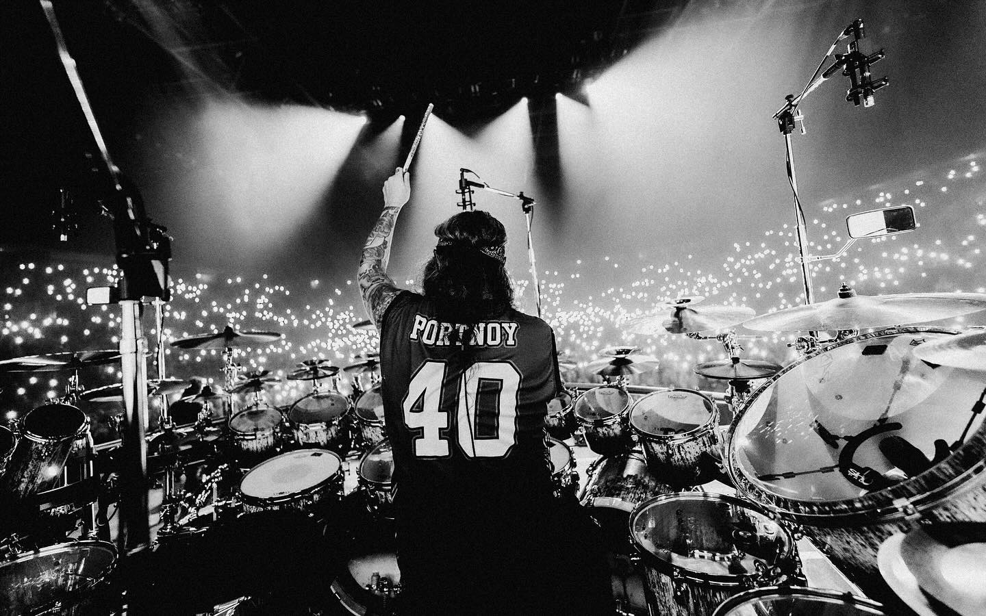 1440x900 Mike Portnoy Mourns Sister's Death Before Dream Theater Concert. News METAL.RADIO.FM