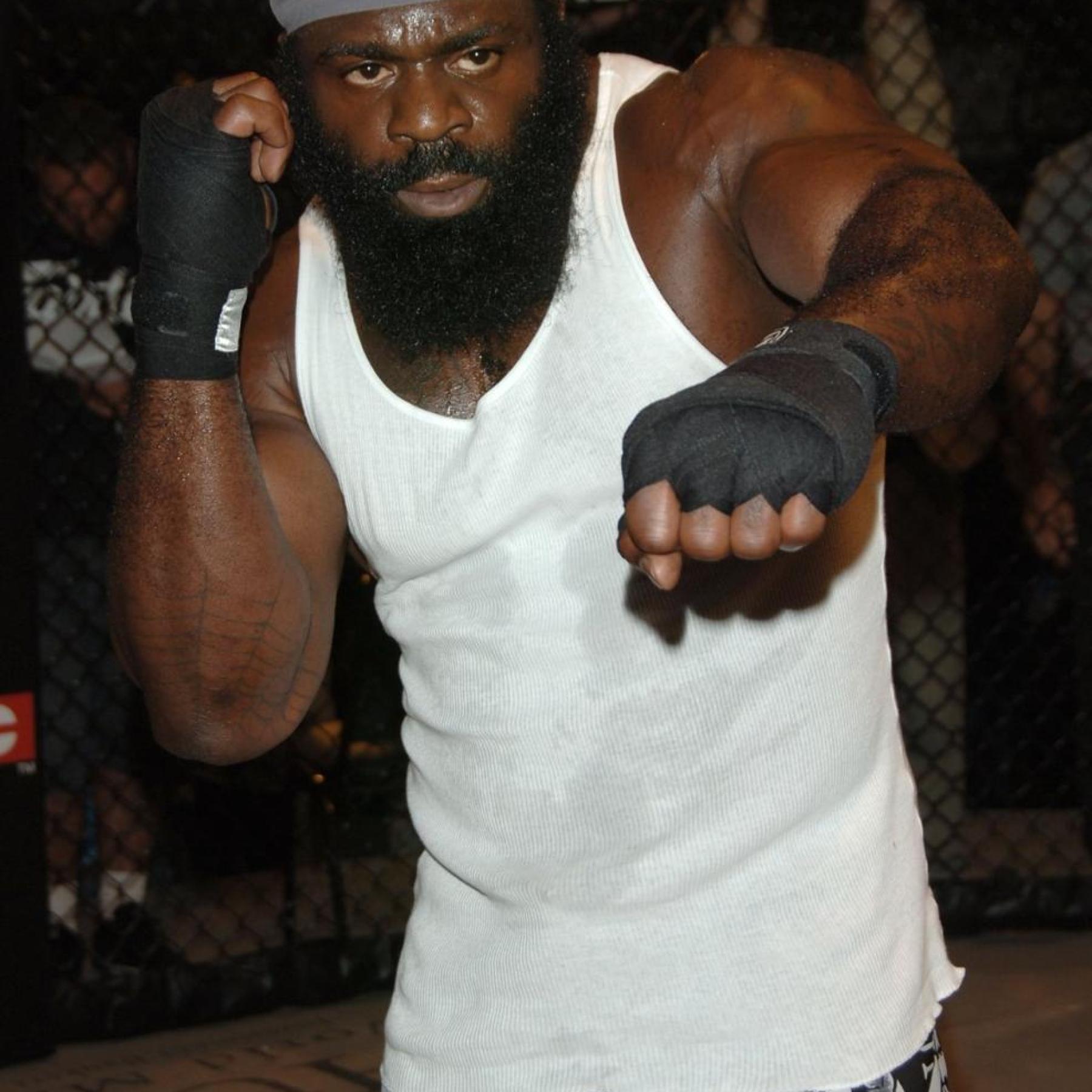1800x1800 A backyard fight video uploaded to a porn website launched Kimbo Slice's career