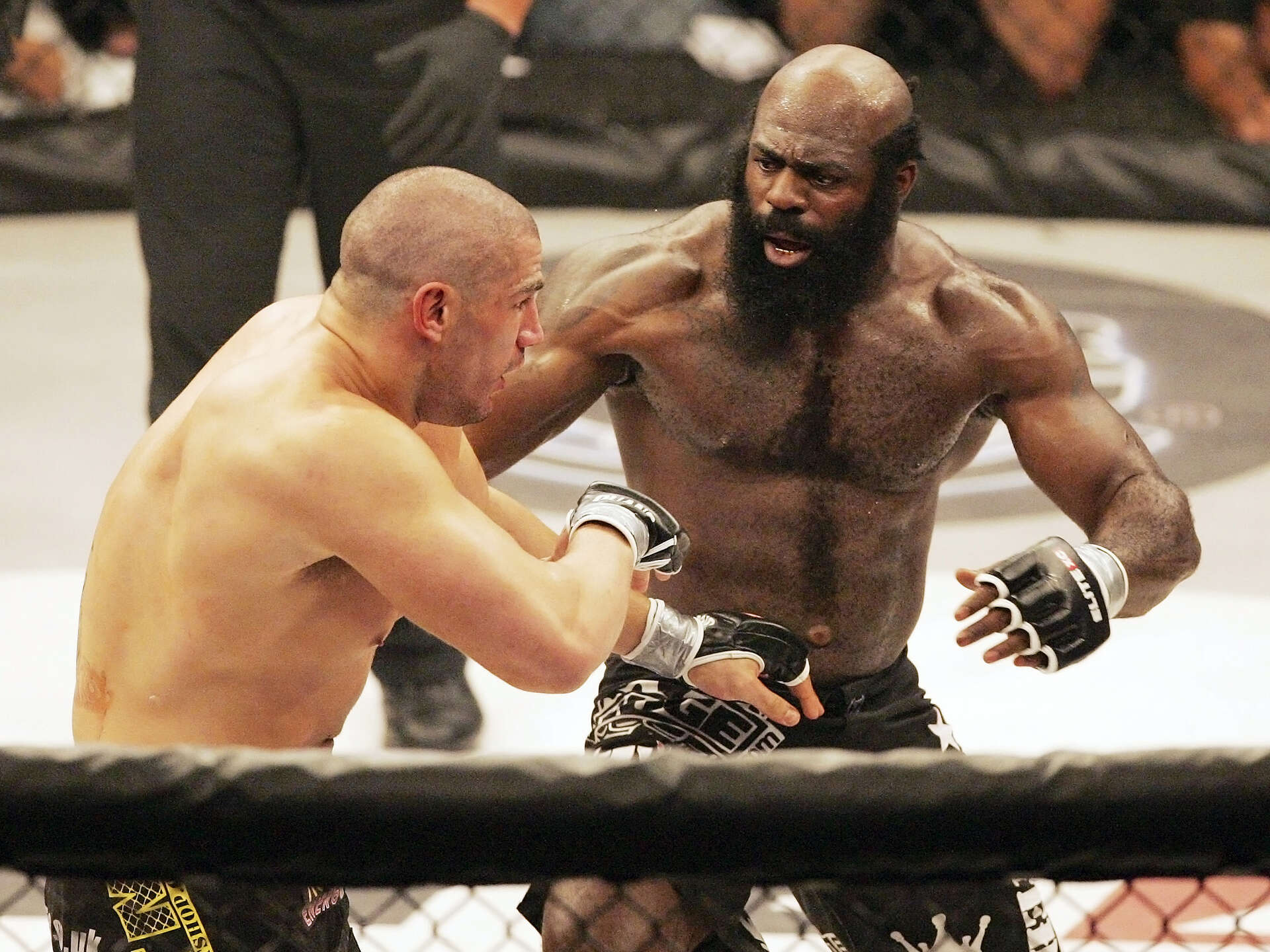 1920x1440 MMA pioneer Kimbo Slice dead