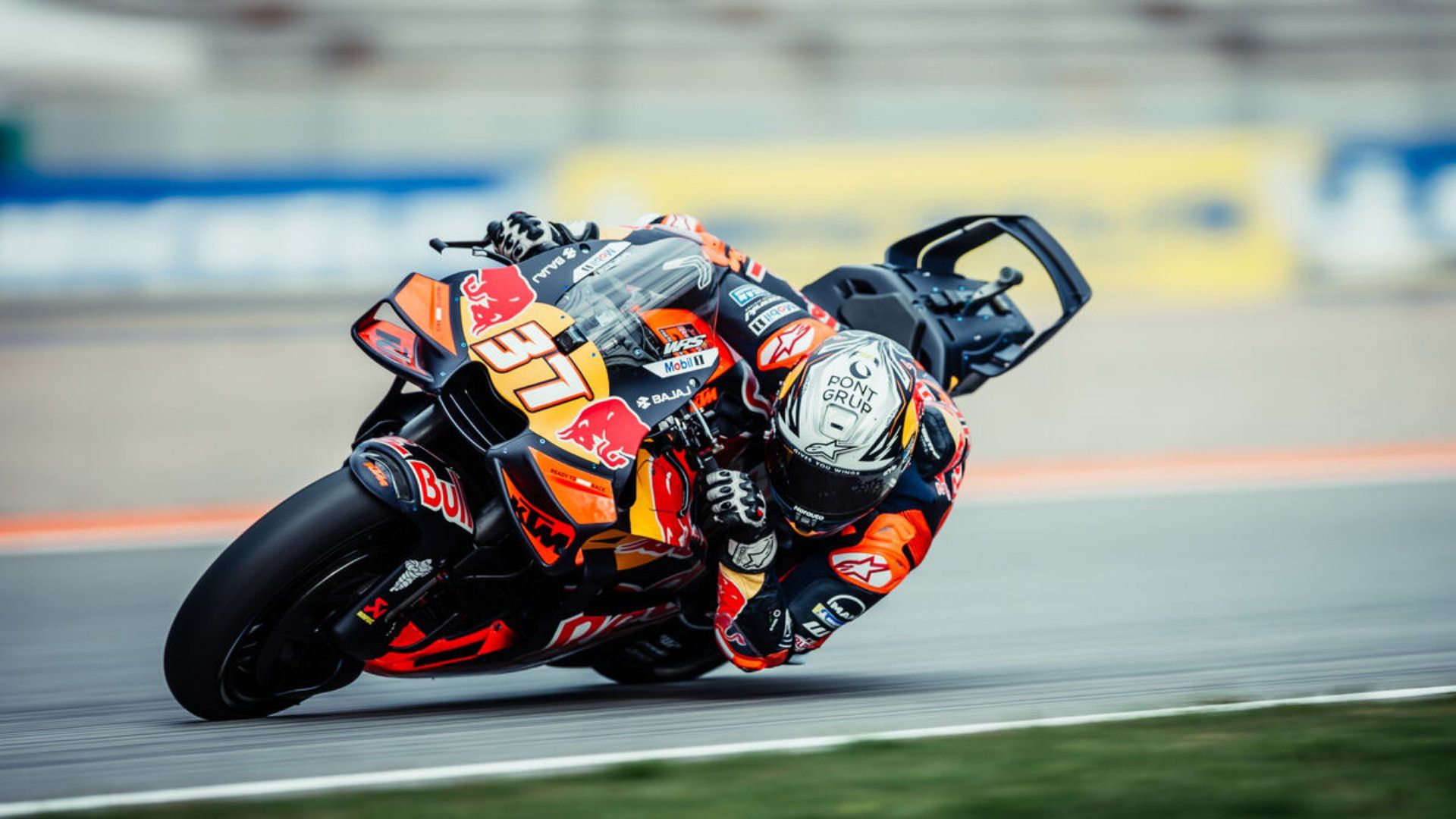 1920x1080 Pedro Acosta leads afternoon practice at the Valencia Grand Prix