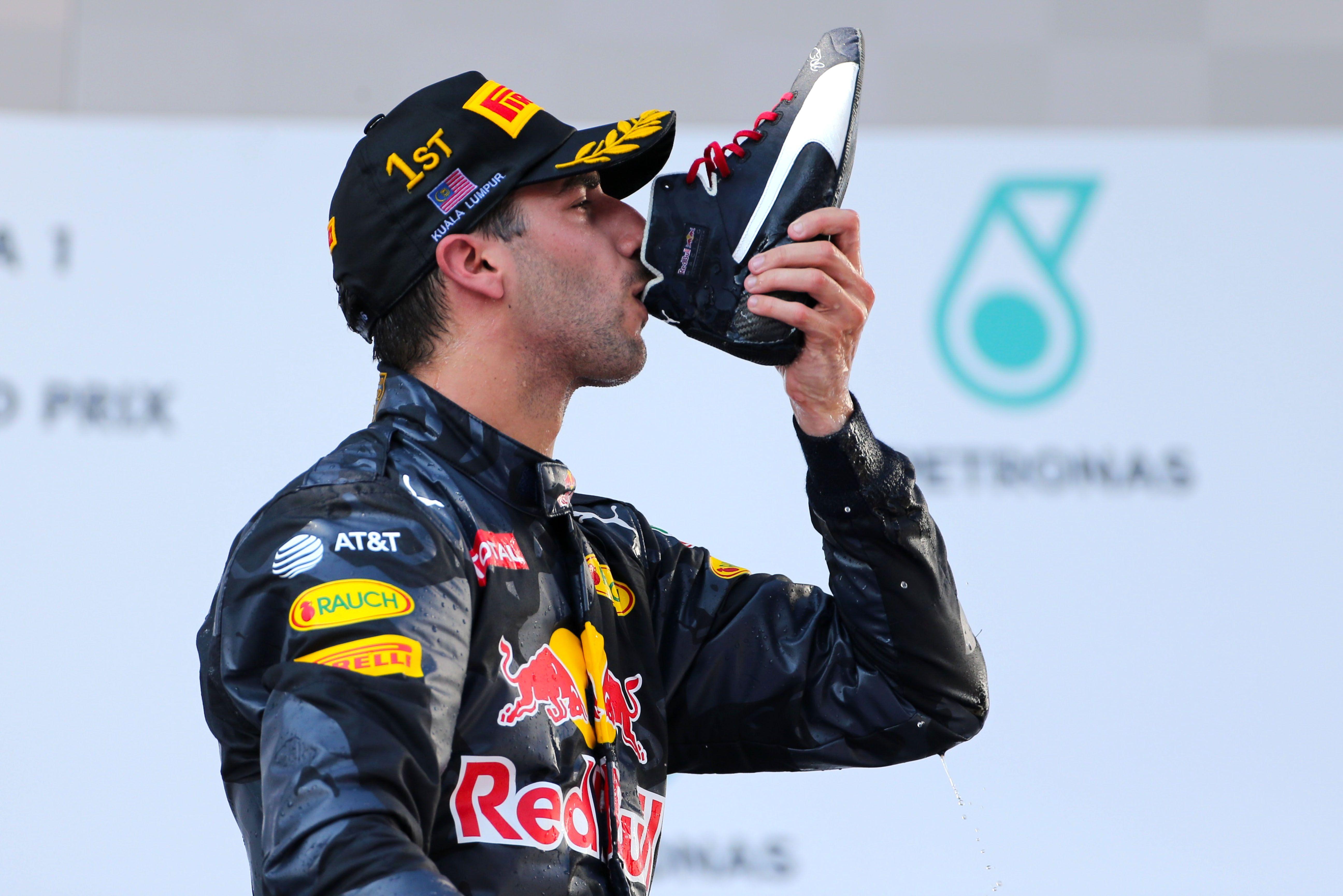 Daniel Ricciardo Wallpapers - Top Free Daniel Ricciardo Backgrounds ...