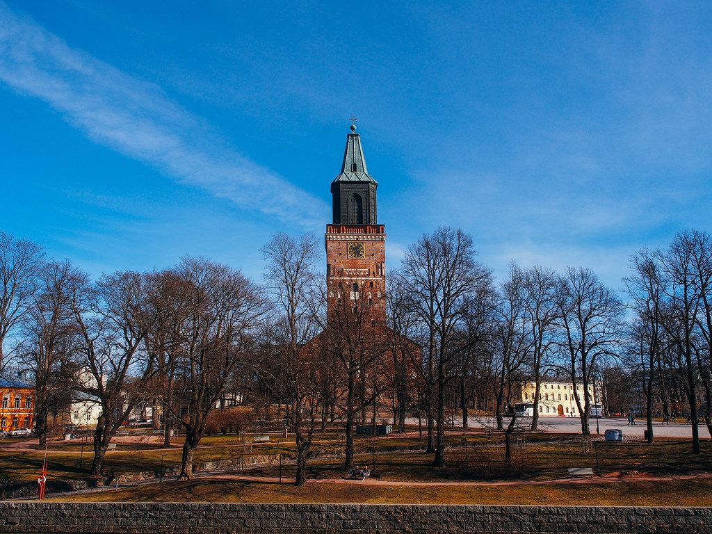 1024x768 Turku Cathedral, Turku. square(tea)