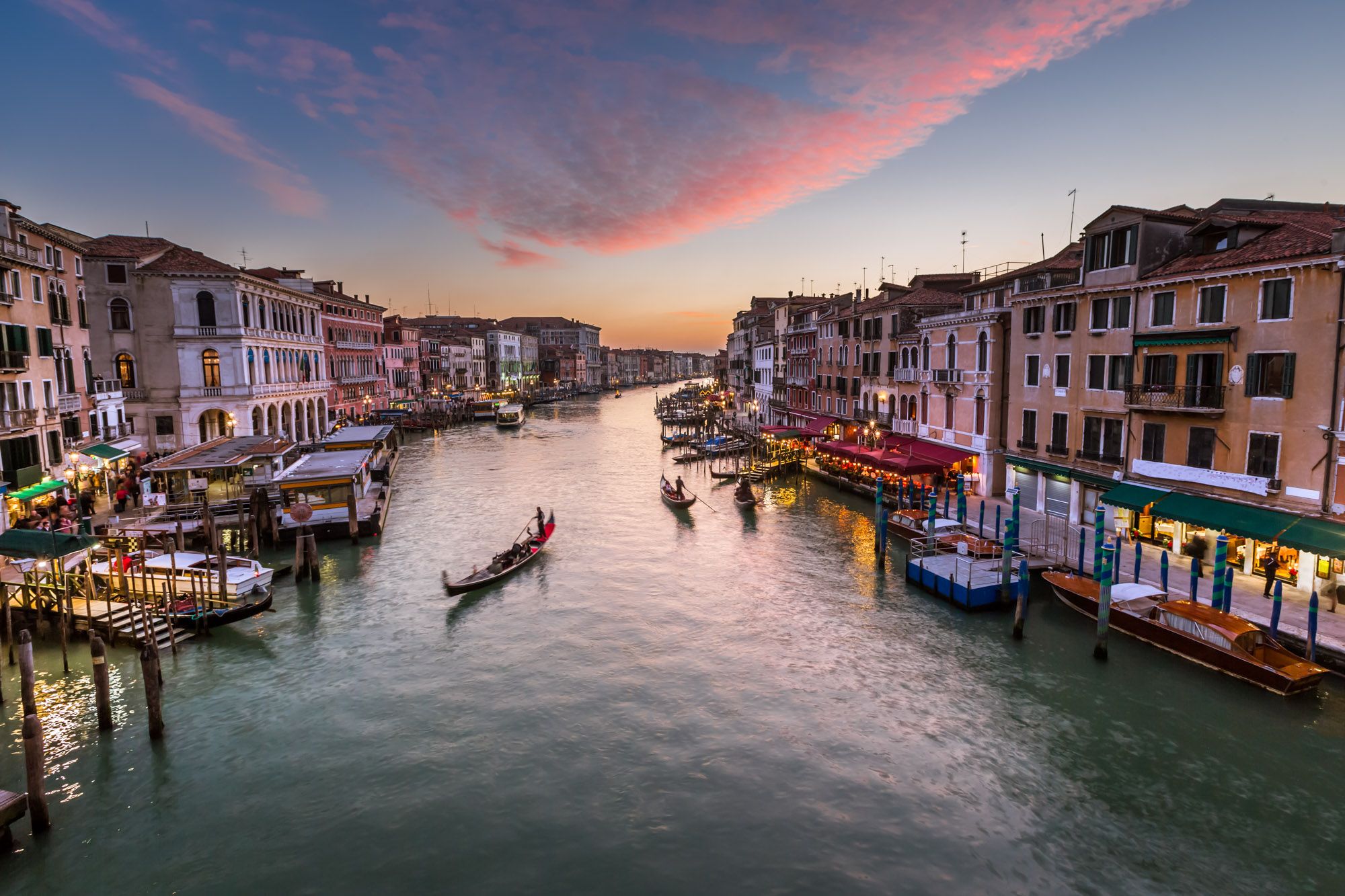 2000x1333 Venice Grand Canal from Rialto Bridge at Sunset