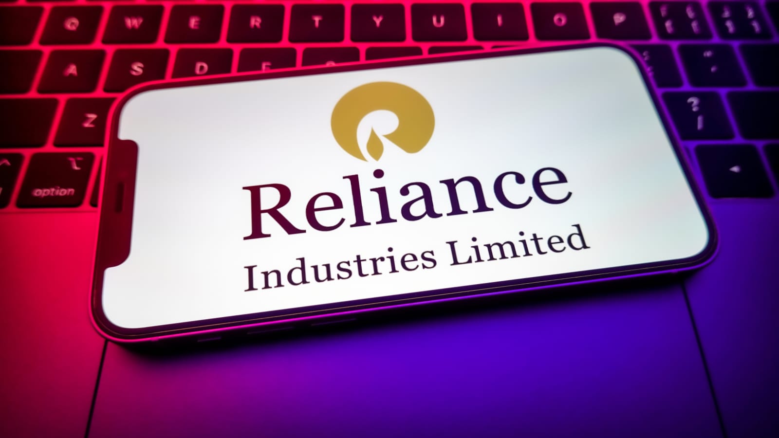 1600x900 India's largest company, Reliance, faces the biggest challenge