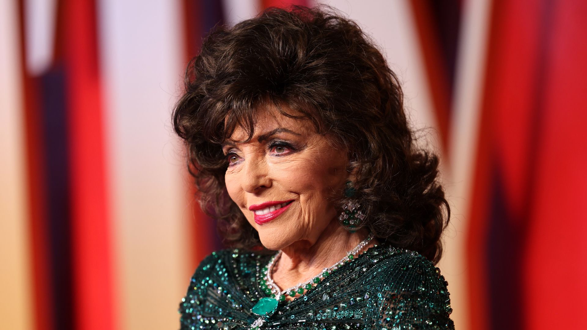 1920x1080 The Joan Collins Approved Hack To Make Thin Lips Look Fuller. Woman & Home