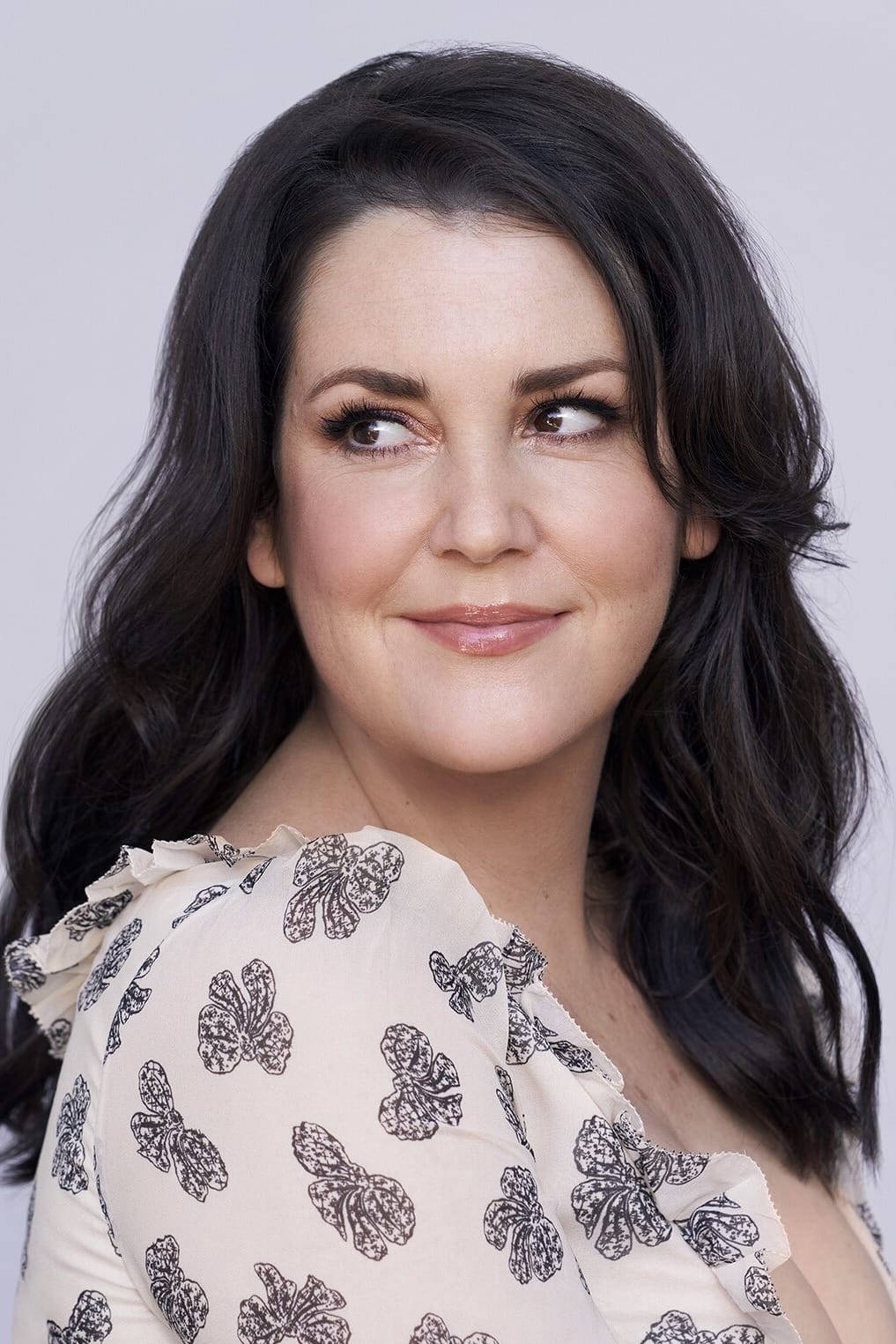 1017x1525 Download Melanie Lynskey New Zealand Actress Wallpaper