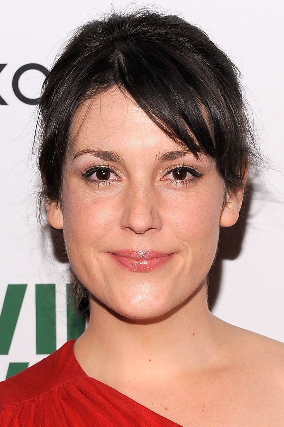 959x1439 Melanie Lynskey Image