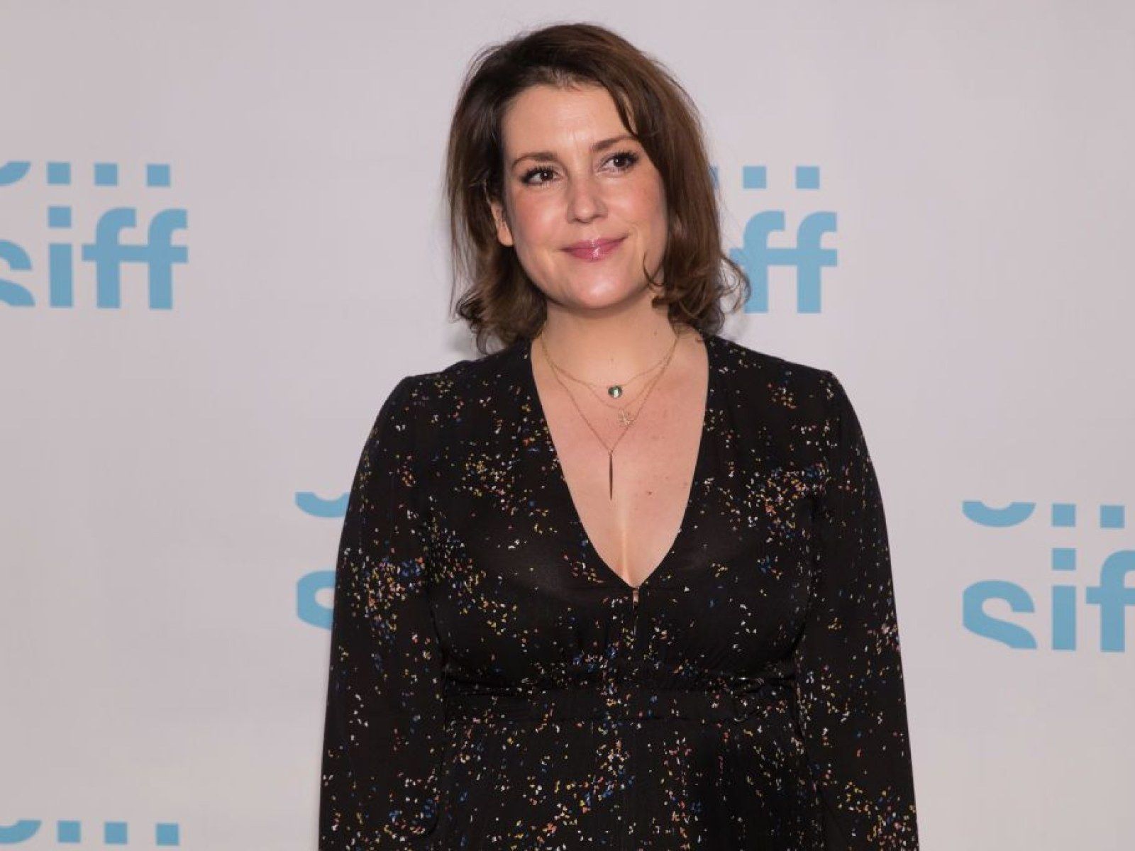 1600x1200 Yellowjackets': Melanie Lynskey's Co Stars Defended Her Against Body Shaming On Set