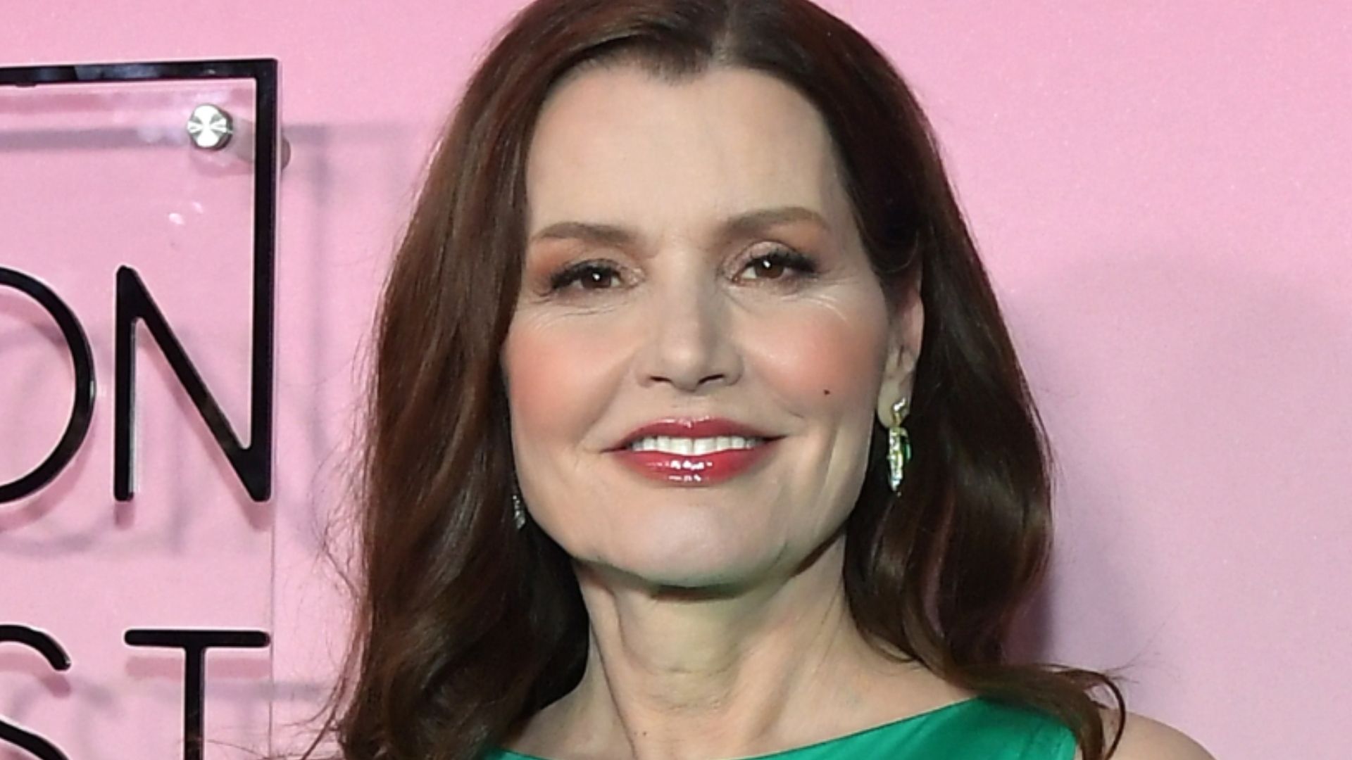 1920x1080 SEE: Geena Davis, Looks Glamorous at the 2026 Fashion Trust U.S. Awards