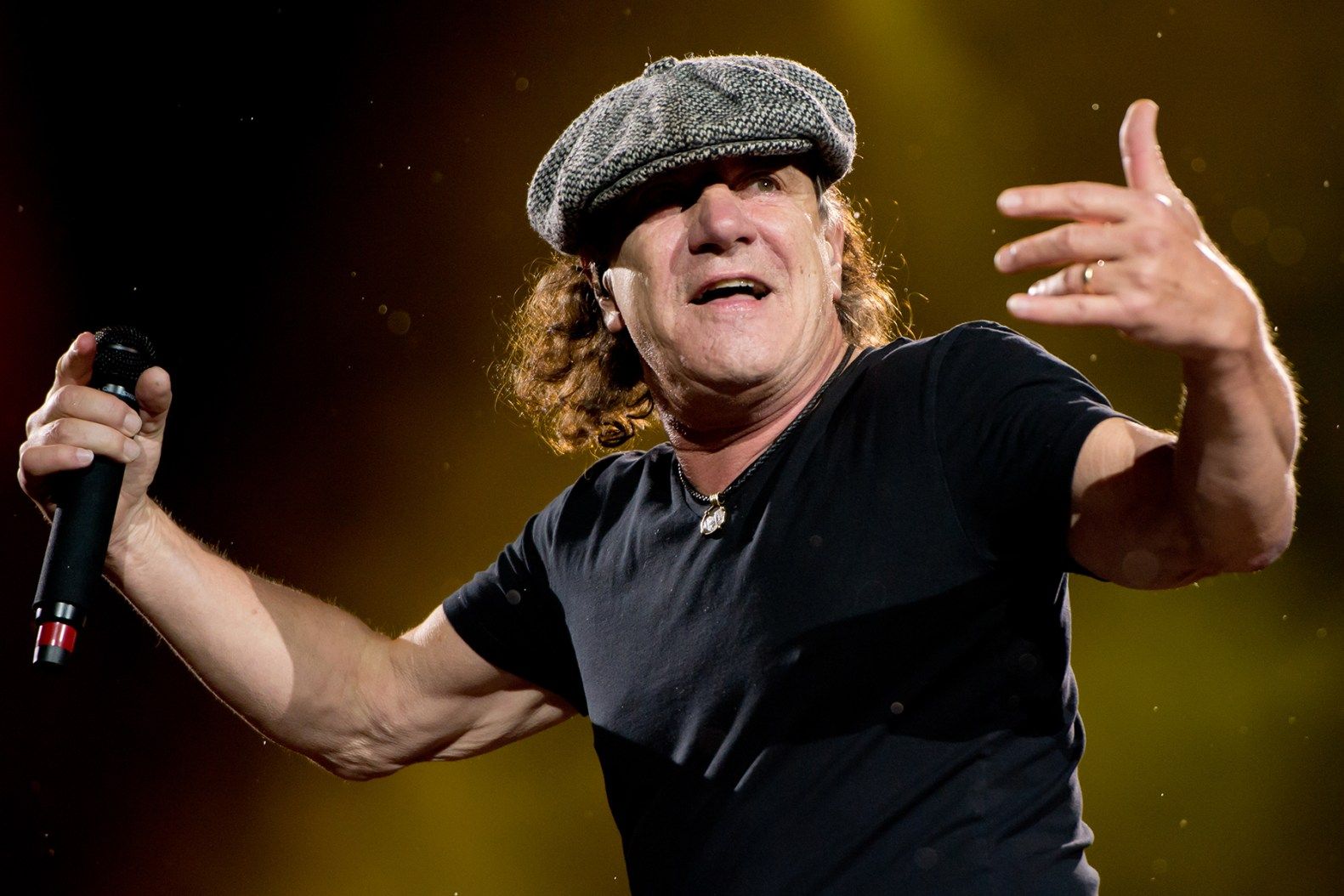 1581x1054 AC DC Frontman Brian Johnson To Publish Memoir 'The Lives Of Brian'