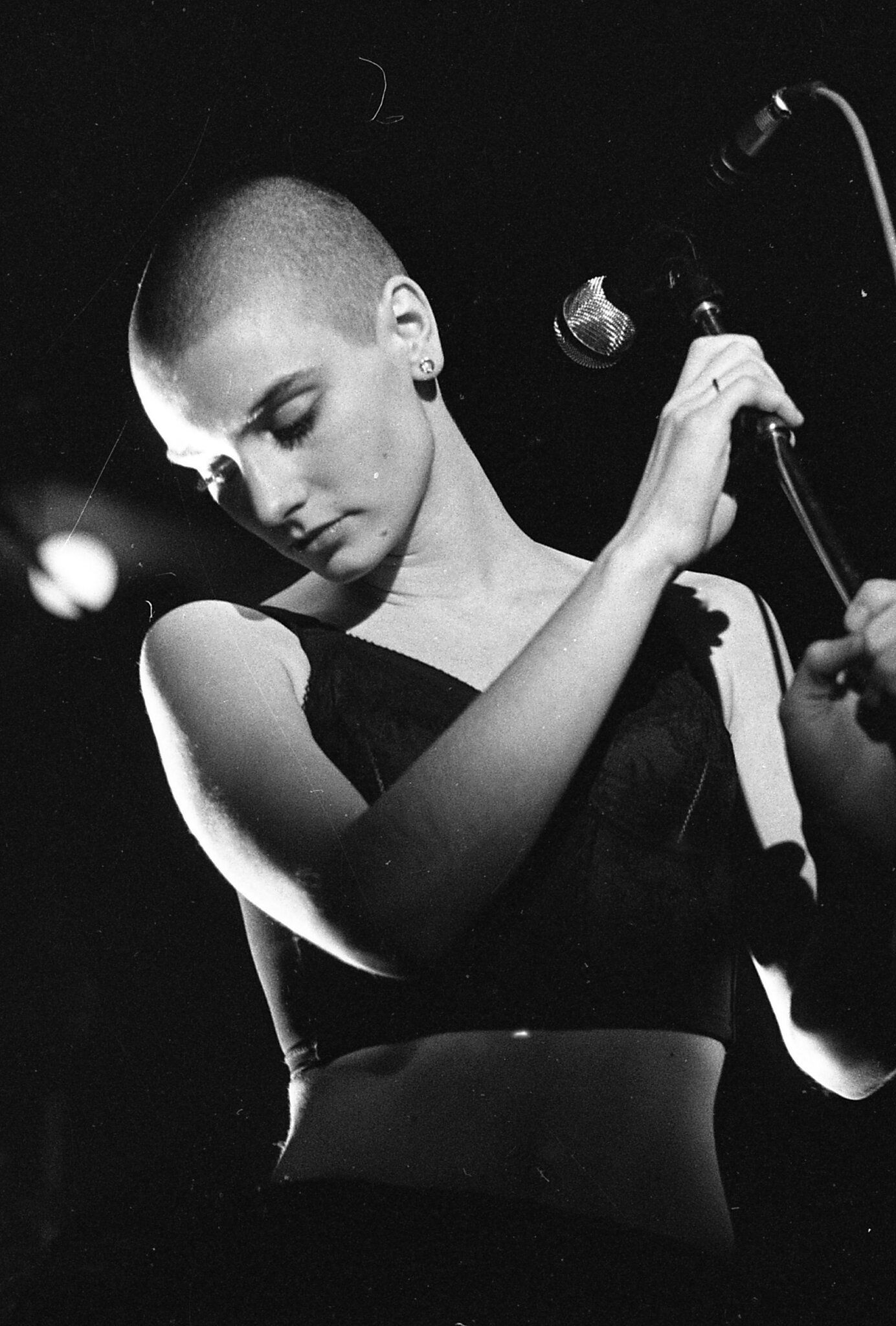 1384x2048 The Bald Power of Sinead O'Connor