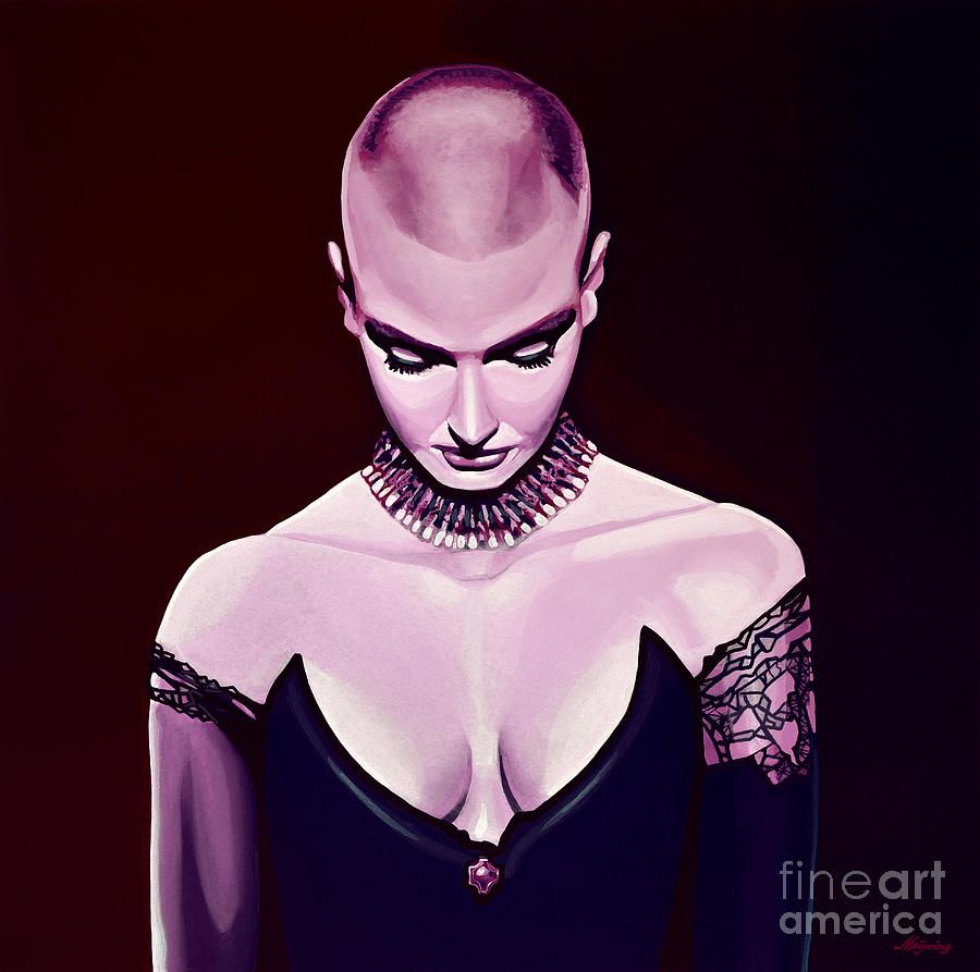 900x893 Sinead O'Connor