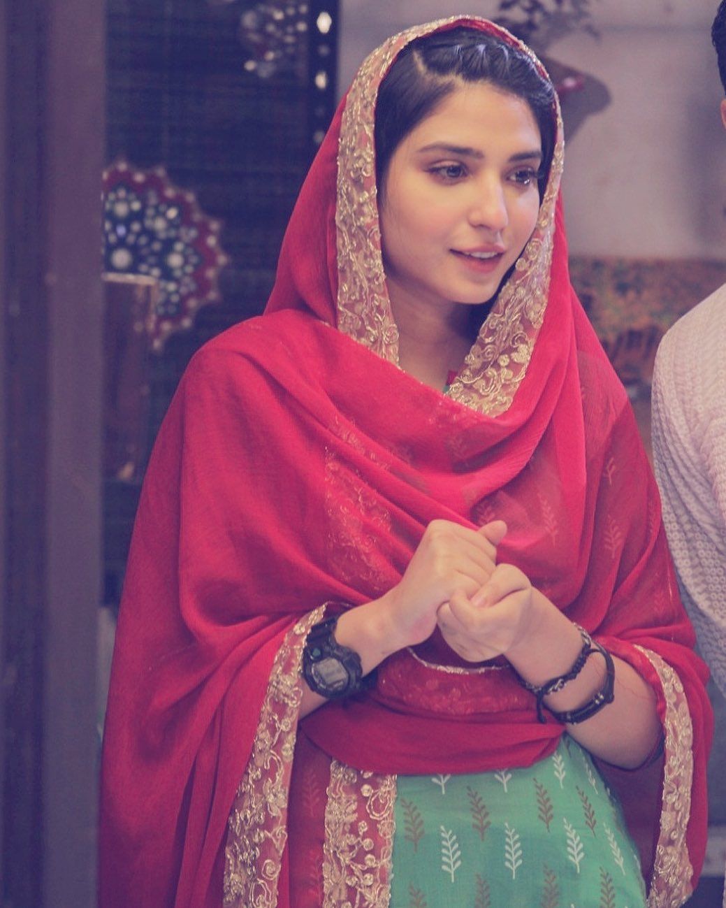 1039x1299 Ramsha Khan Wallpaper