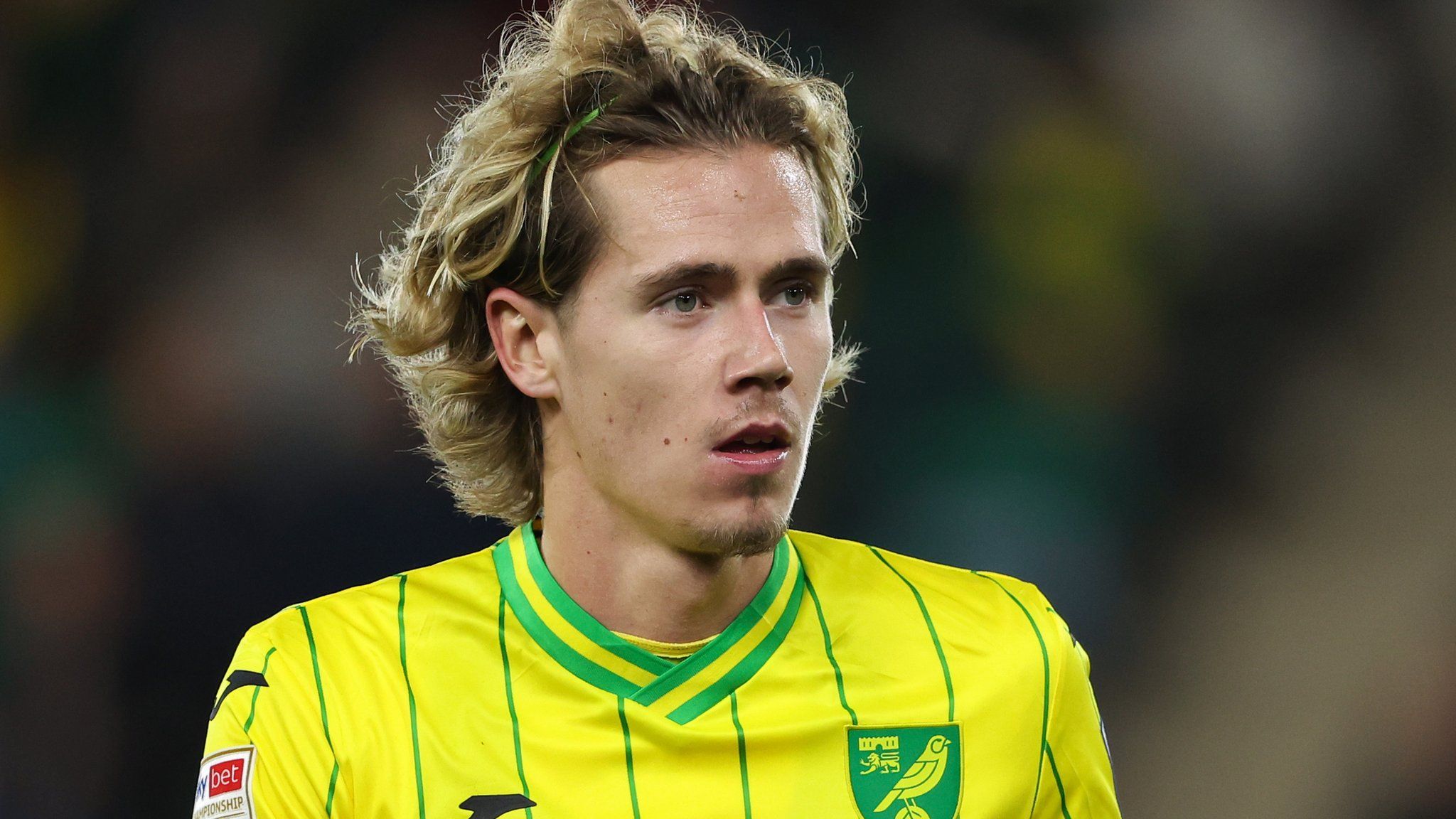 2048x1152 Rangers: Midfielder Todd Cantwell signs from Norwich City