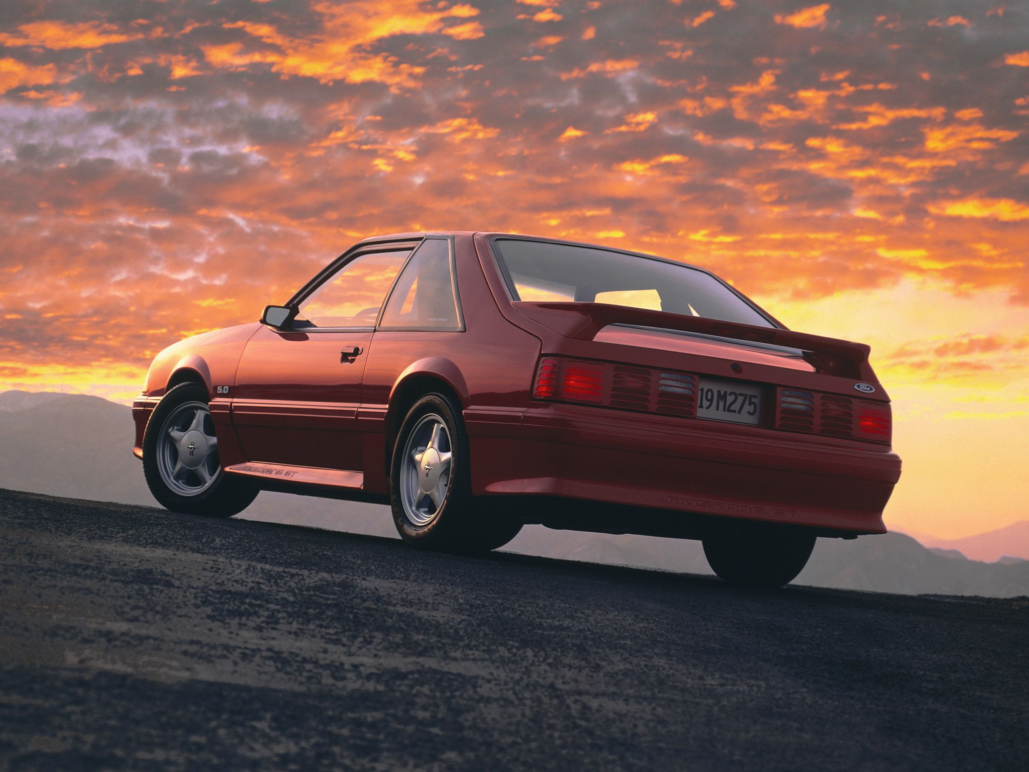 2048x1536 Ford Mustang Wallpaper
