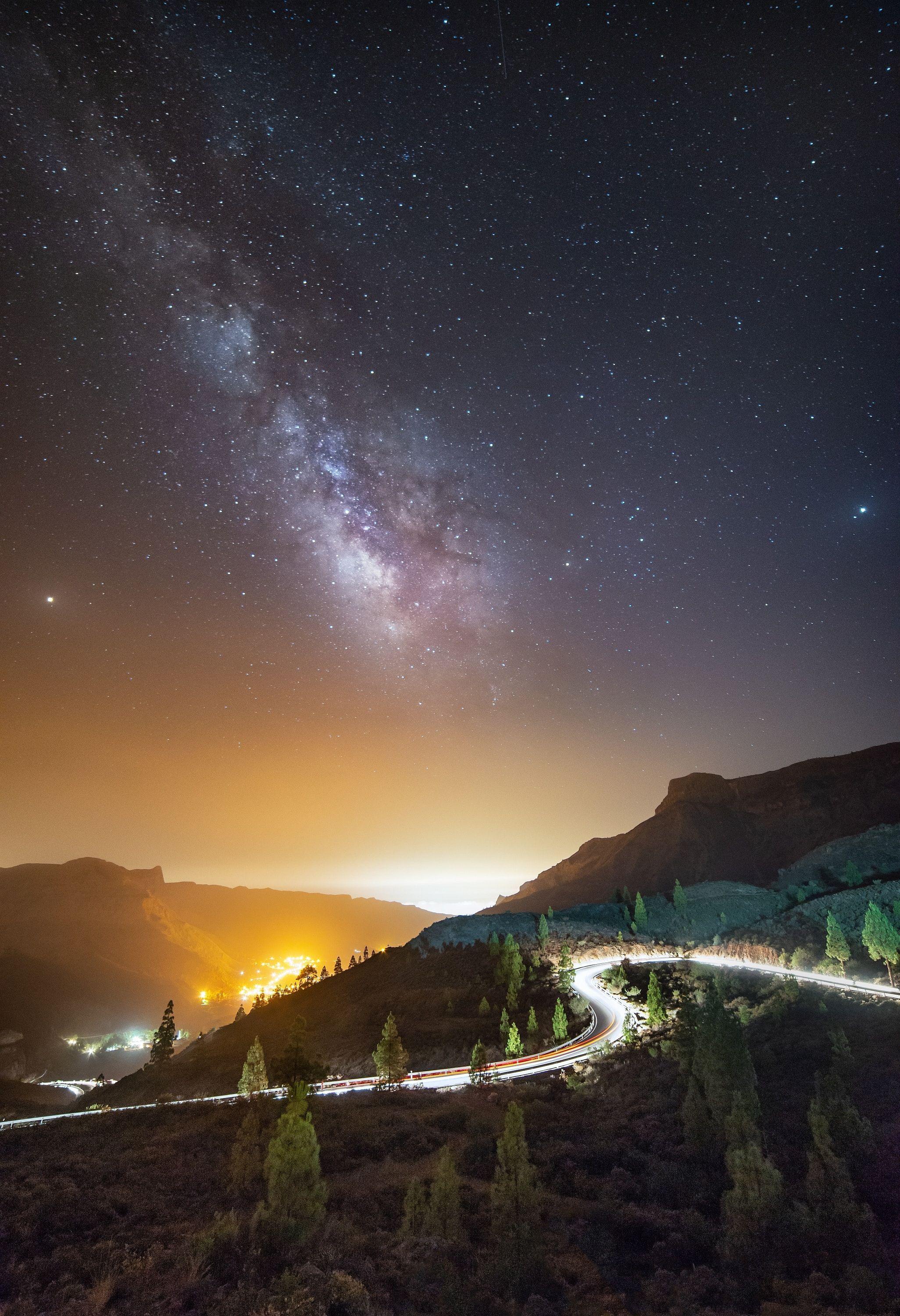 2052x3000 Gran Canaria, Spain, Milky Way over the small vilage Fataga
