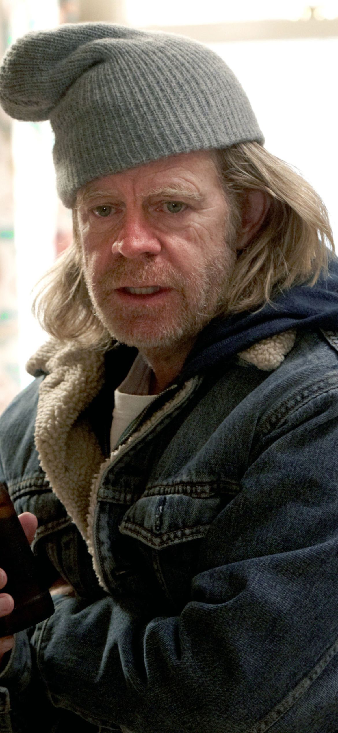 1170x2532 Frank Gallagher Wallpaper