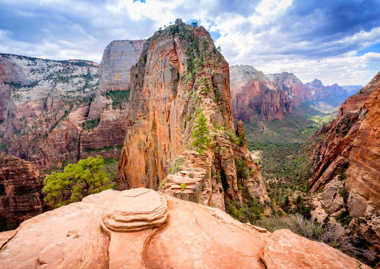 1280x909 Zion Nat Park, Angels Landing Cards, Inc