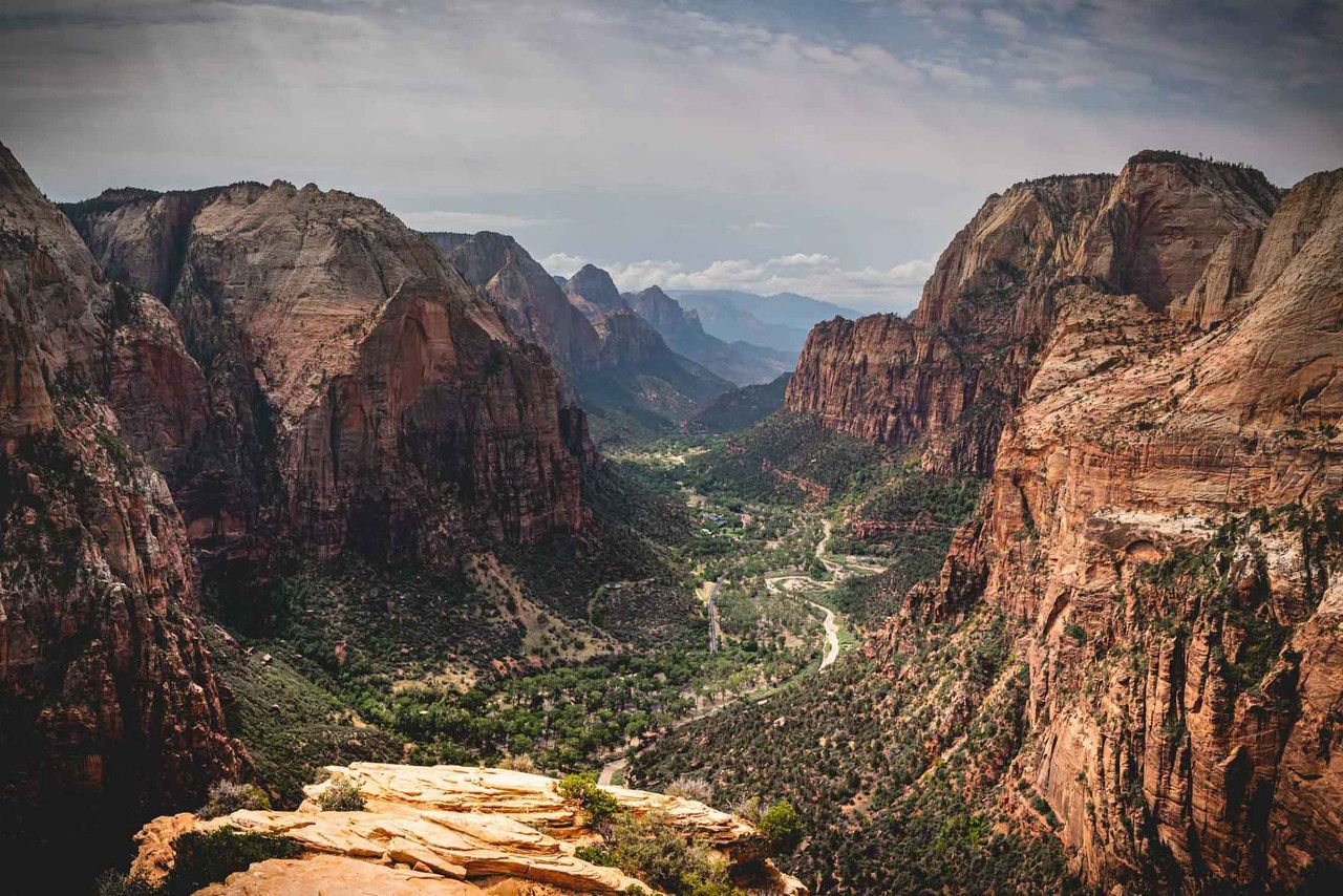 1280x854 Angels Landing Overlook view in Zion National Park by Jonathan Yogerst LED Lighting Specialists