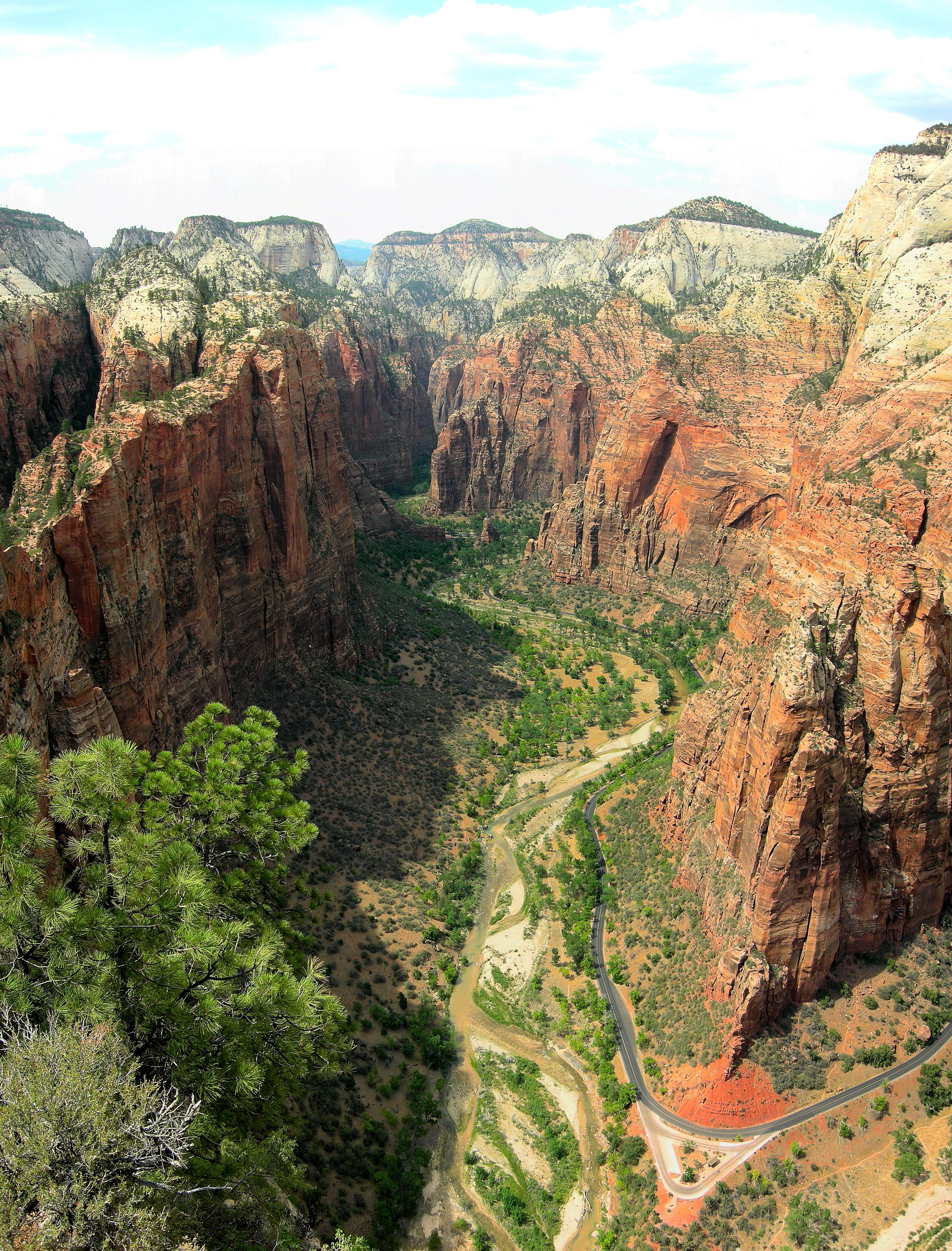 3476x4565 Angels Landing Zion NP