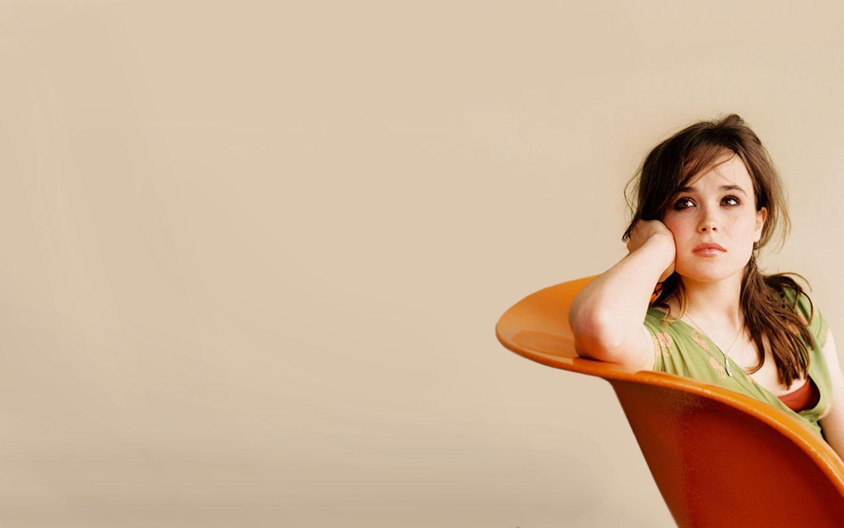 1680x1050 Free download Ellen Page Wallpaper HD [1680x1050]