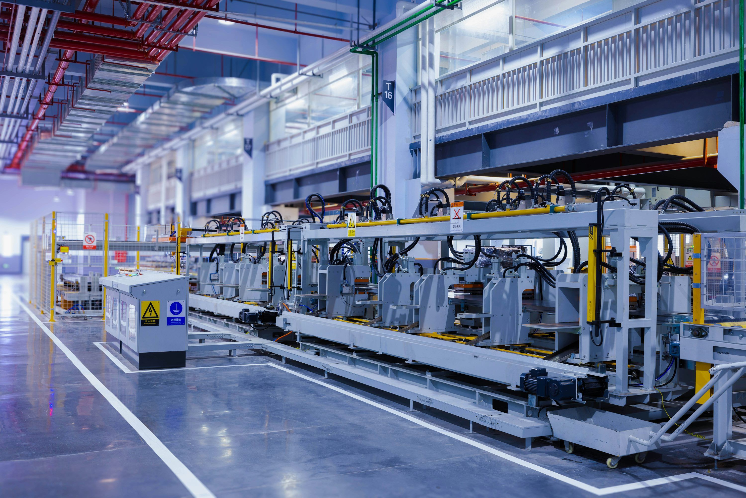3000x2001 Manufacturing Picture [HD]. Download Free Image