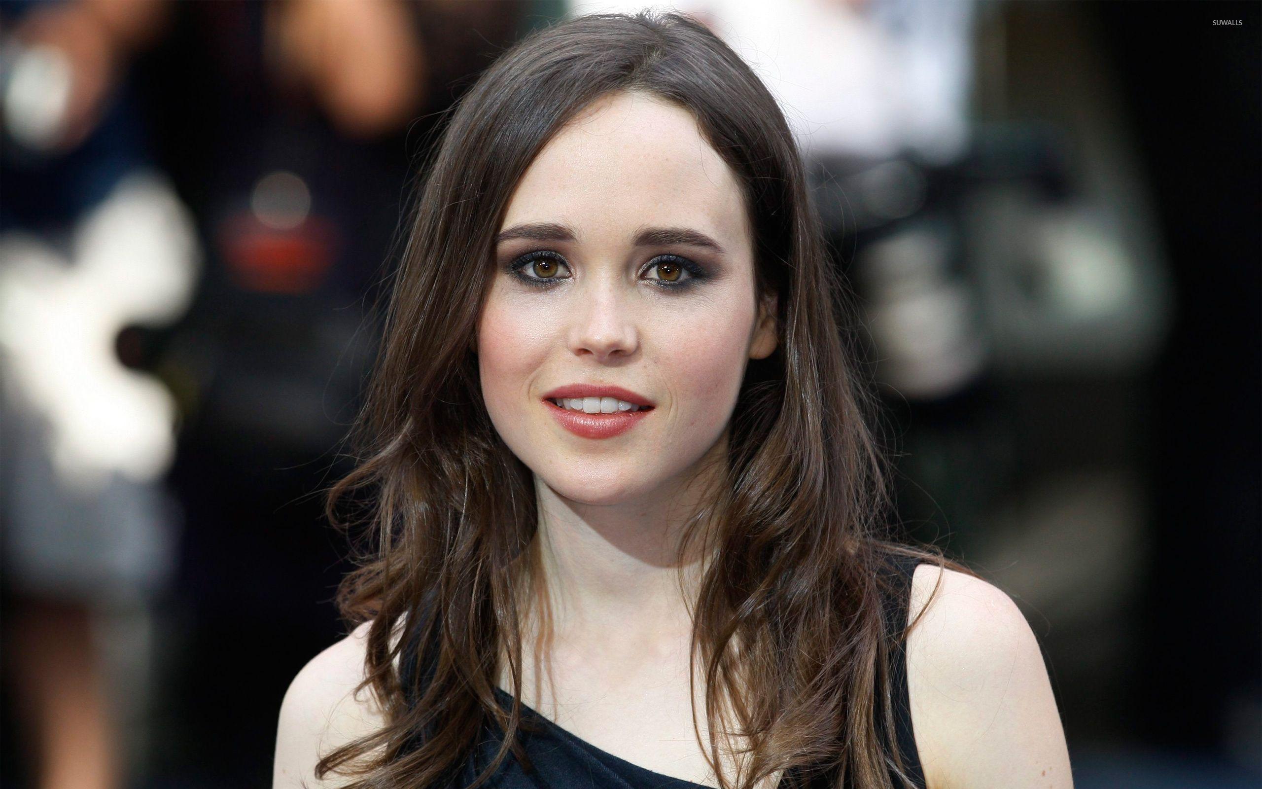 2560x1600 Ellen Page wallpaper wallpaper