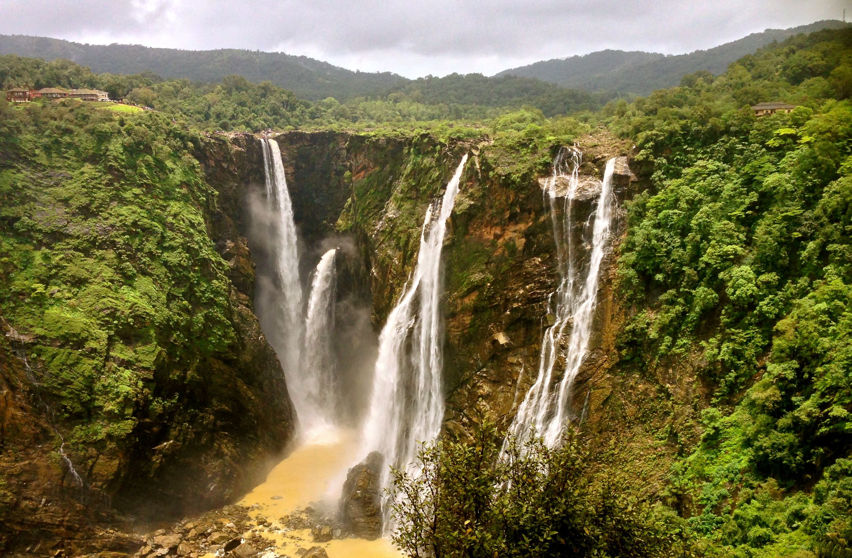 2780x1821 Jog Falls