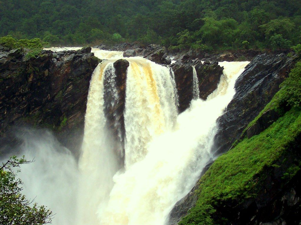 1024x768 Jog falls