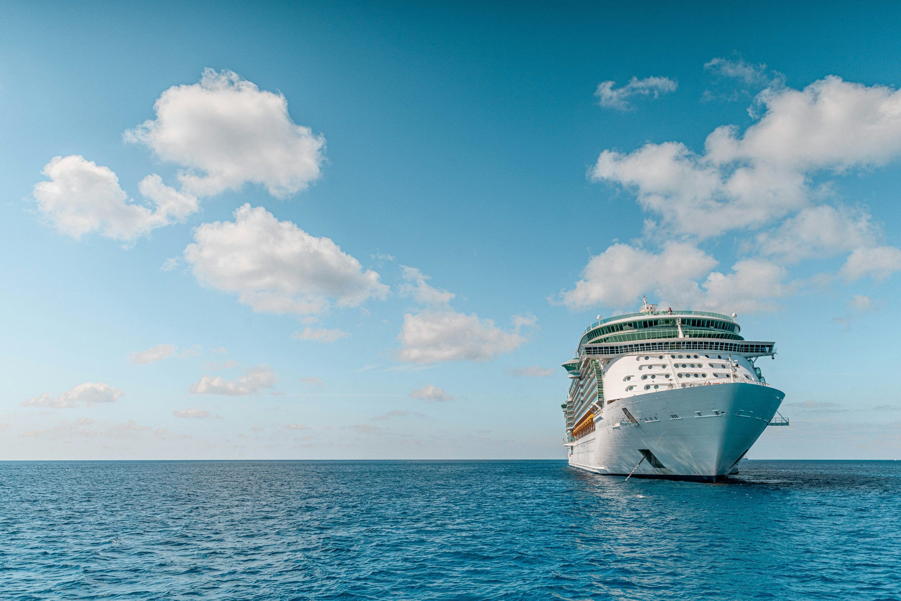 Ship In Sea Wallpapers - Top Free Ship In Sea Backgrounds - WallpaperAccess