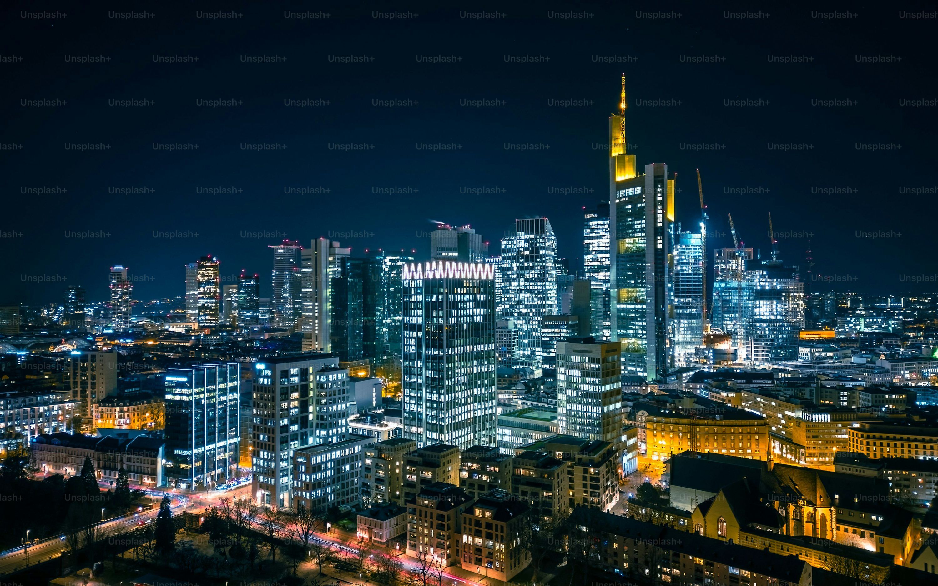 3000x1875 Frankfurt Skyline Picture. Download Free Image