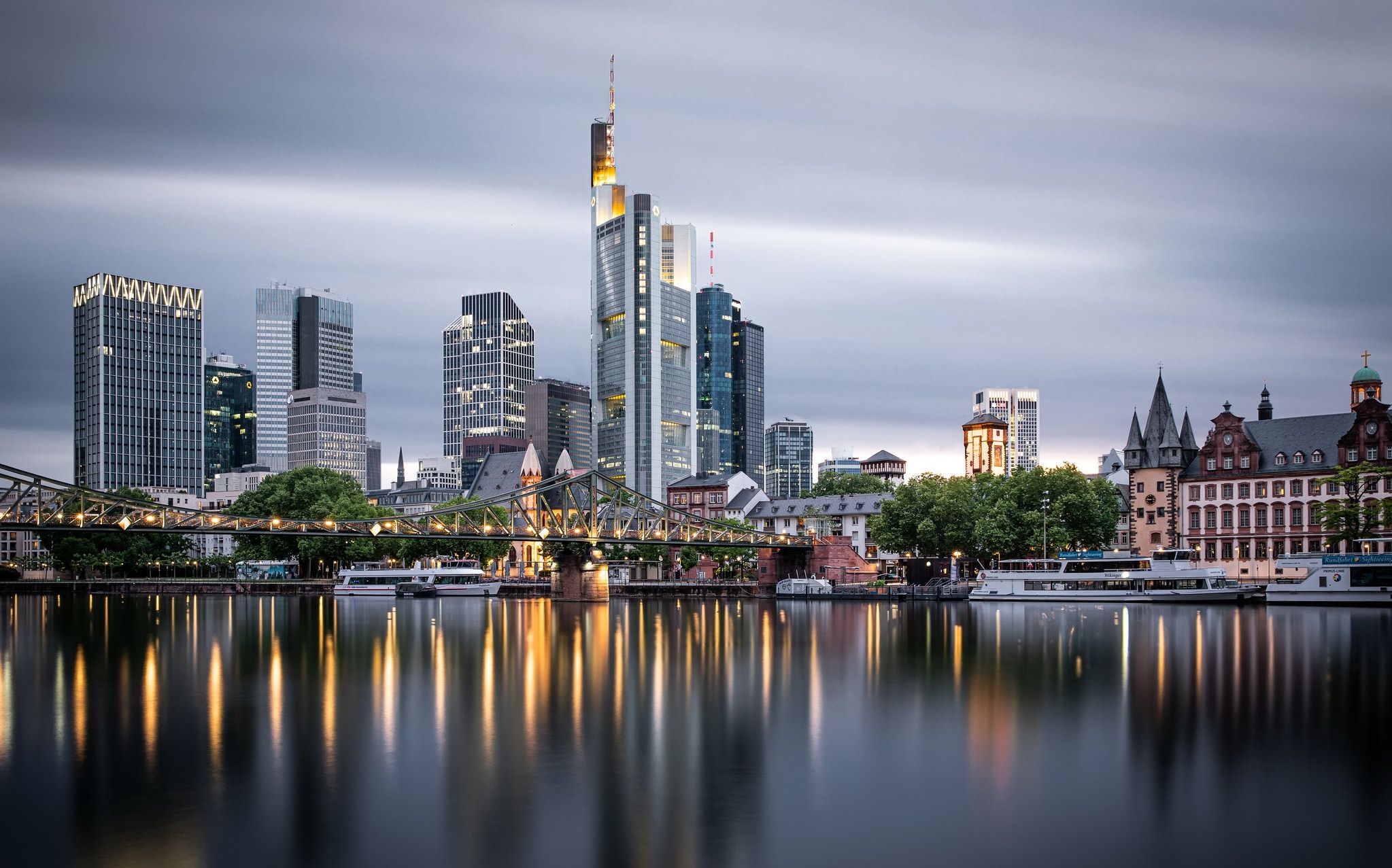 2047x1277 Desktop wallpaper: City, Man Made, Frankfurt, Germany, Cities 4K free download for PC. 486702