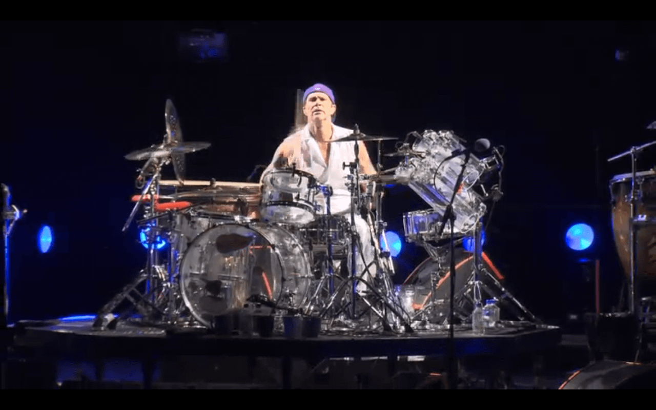 1280x800 Chad Smith of the Red Hot Chili Peppers currently has a giant red wings sticker on his bass drum Bonaroo