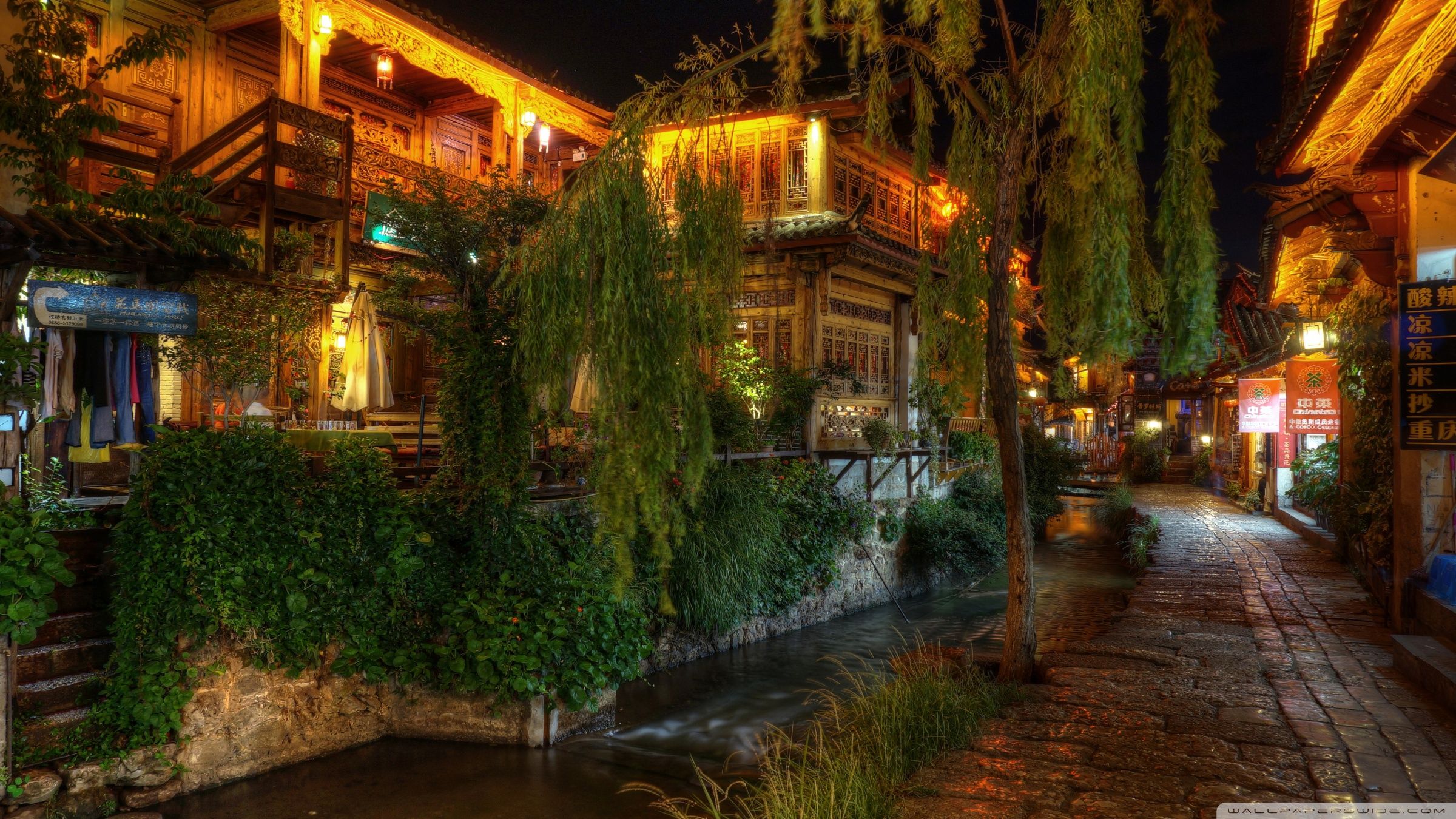 2400x1350 Quiet NIght at Lijiang, China 4K UHD Wallpaper for UltraHD Desktop and TV