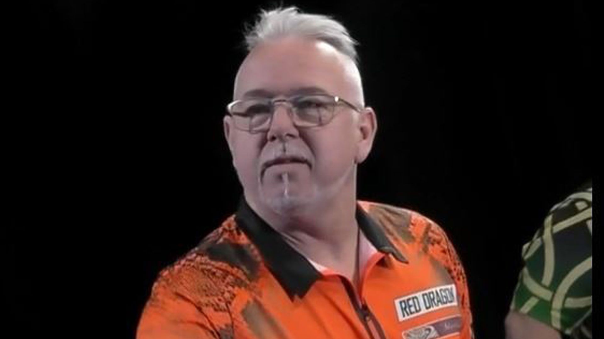 1920x1080 Darts legend Peter Wright looks unrecognisable without trademark hairdo as struggles continue at Players Championship 10
