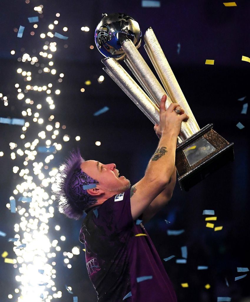849x1024 Peter Wright: So Machte Ihn Seine Frau Zum Darts Weltmeister