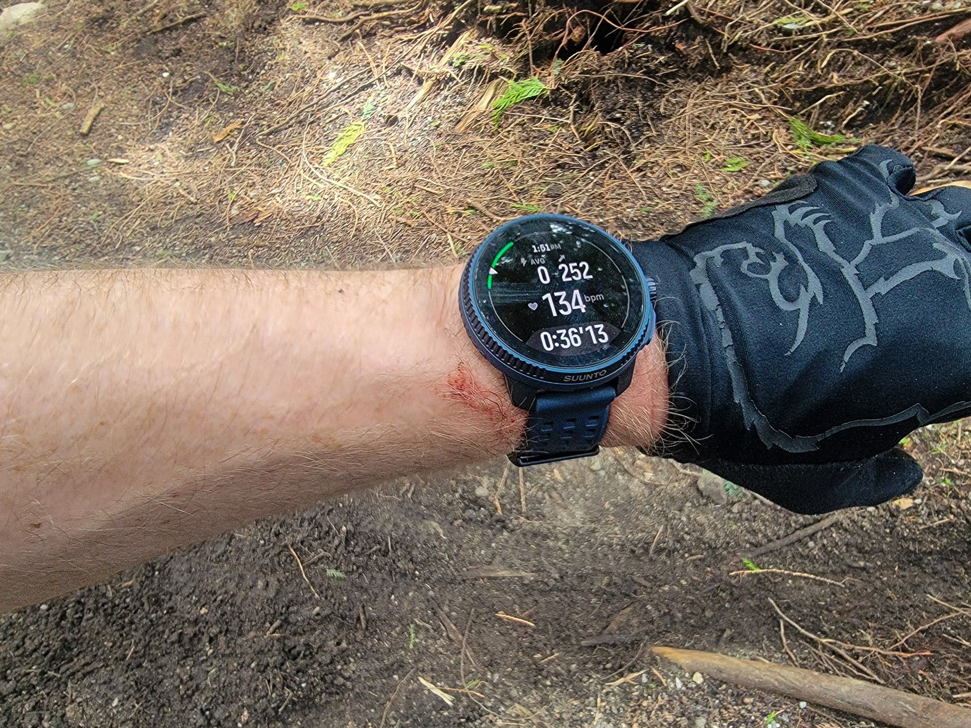 1920x1440 Suunto Race Wearable