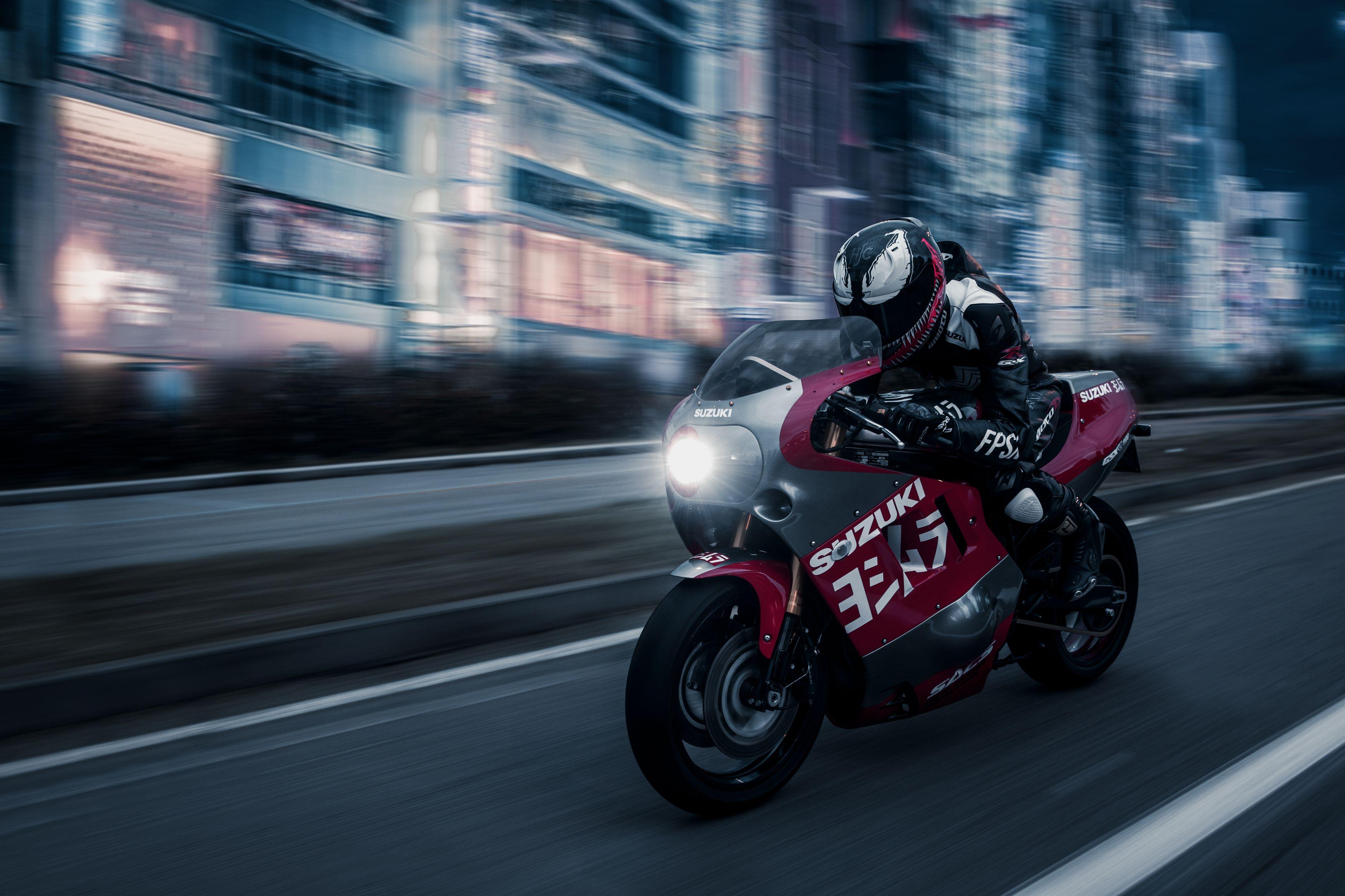 3840x2560 Suzuki Gsx Wallpaper