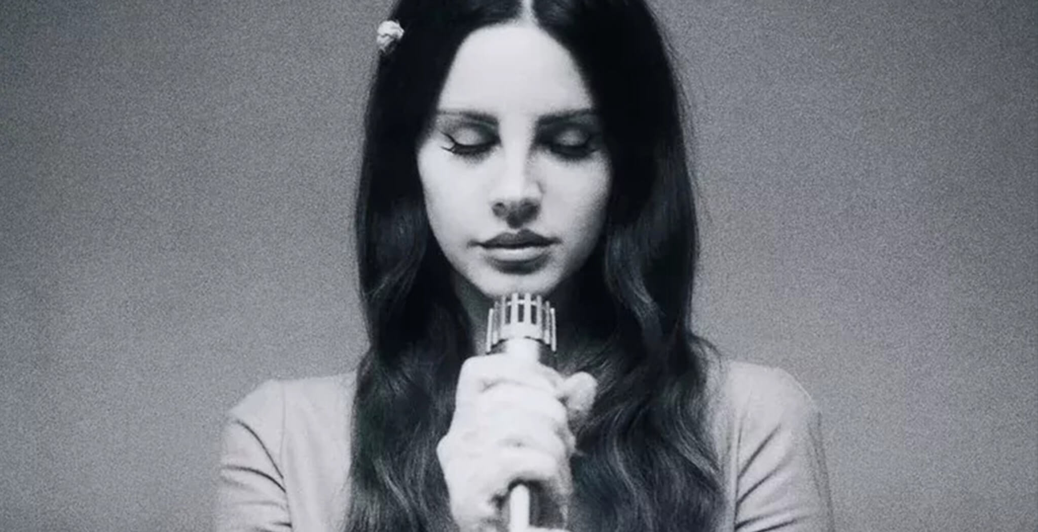 2048x1051 From Superstardom to Sadcore: Lana Del Rey's 'Born to Die' Defined an Era
