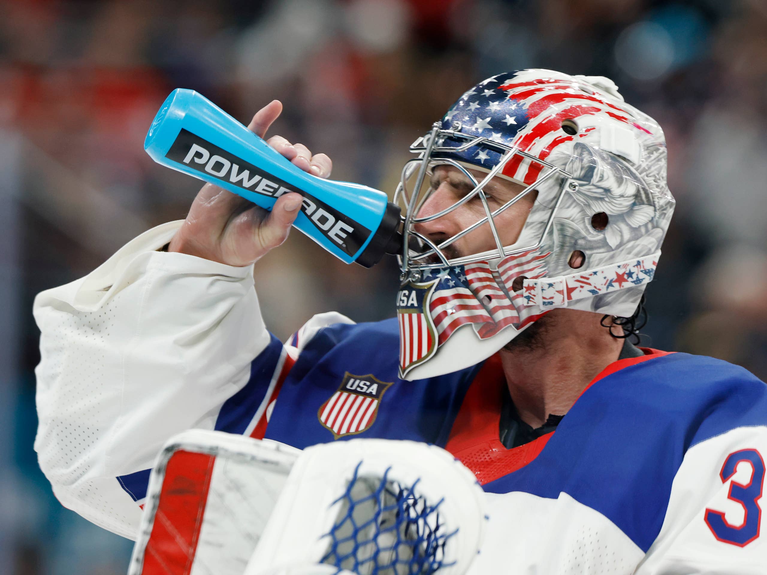 2560x1920 USA's Connor Hellebuyck Lands Surprising Spot Among NHL's Best Goaltenders