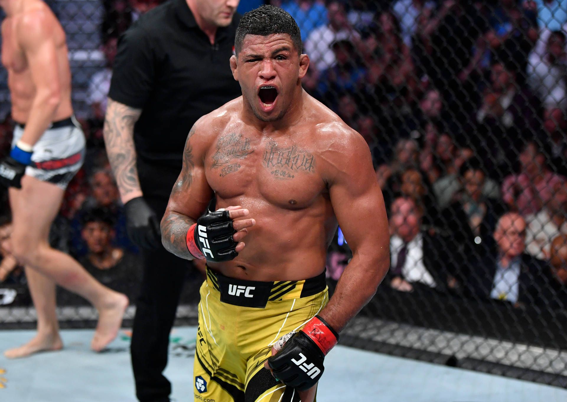 1920x1362 Download Gilbert Burns During A Professional Mma Match Wallpaper