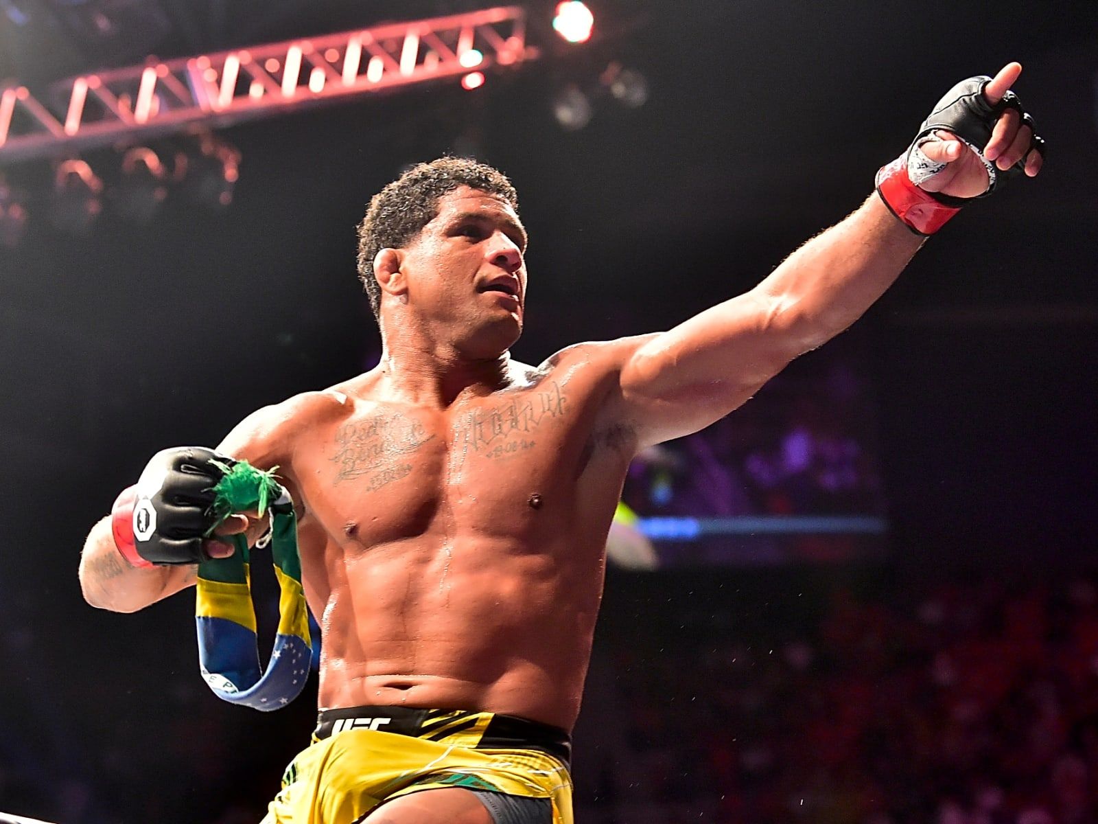 1600x1200 Are Gilbert Burns and Herbert Burns Really Brothers? The UFC Sibling Duo Fans Didn't Know About