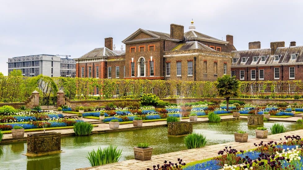 977x549 Kensington Palace Tickets & Tours (2026)