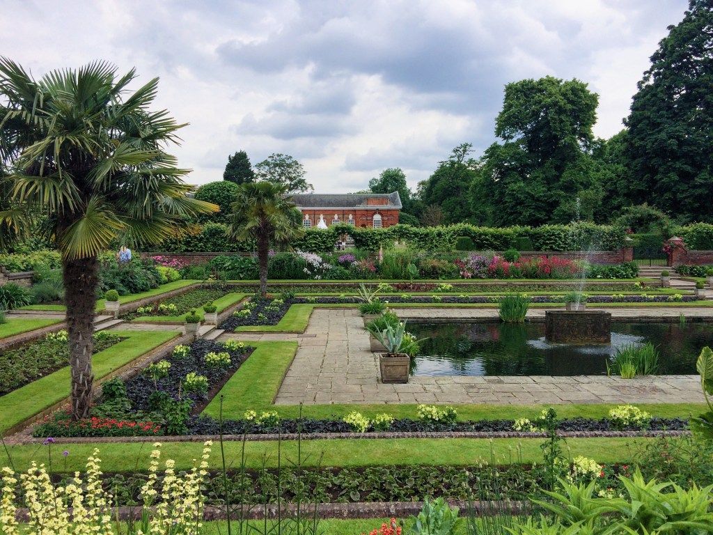 1024x768 London: Sunday Strolls At Kensington Palace Gardens